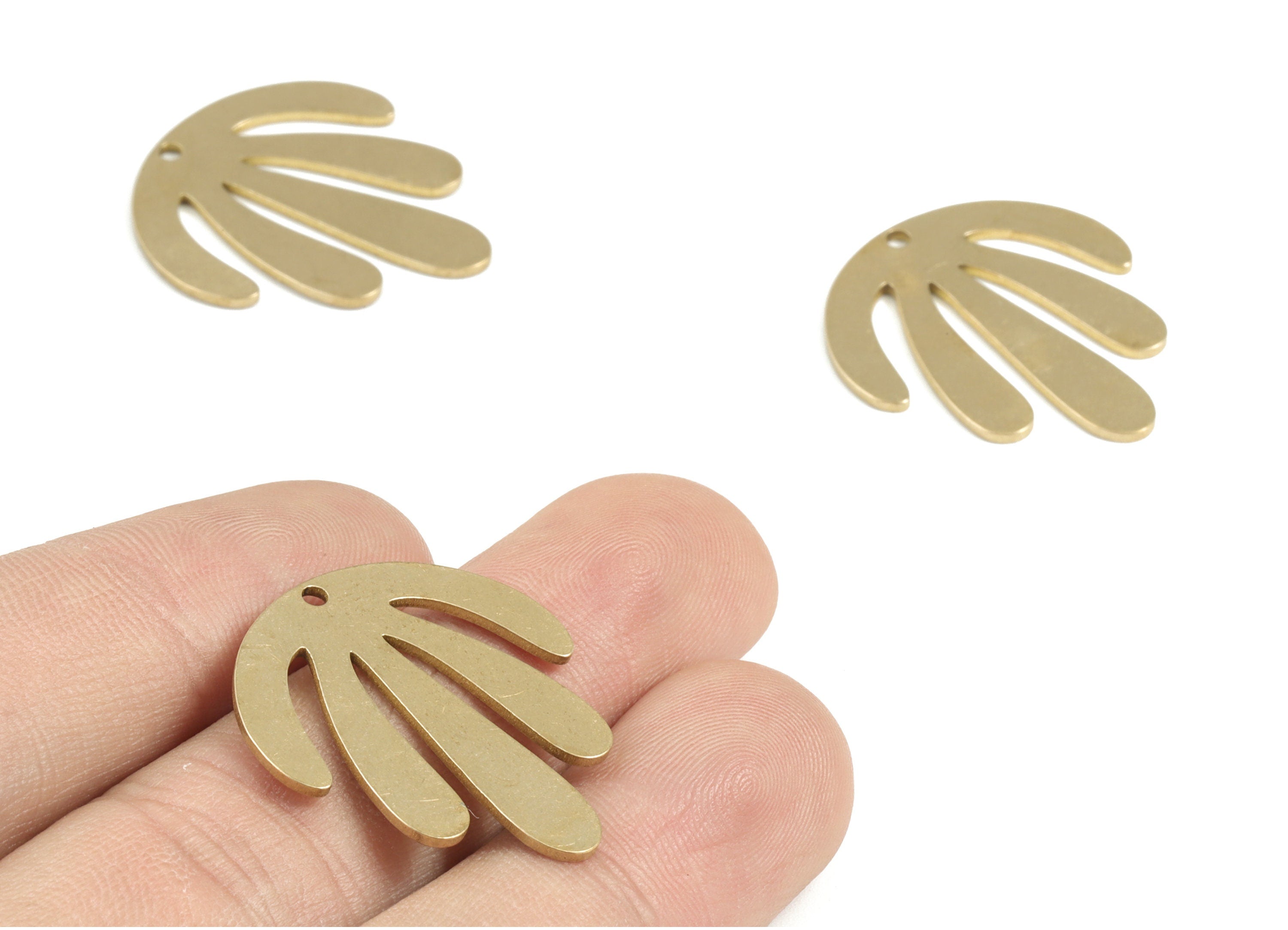 Brass Petal Earring Charms - Raw Brass Petal Pendant - Earring Findings - Jewelry Supplies - 27.28x25.14x0.92mm - PP3712 - DOMEDBAZAAR