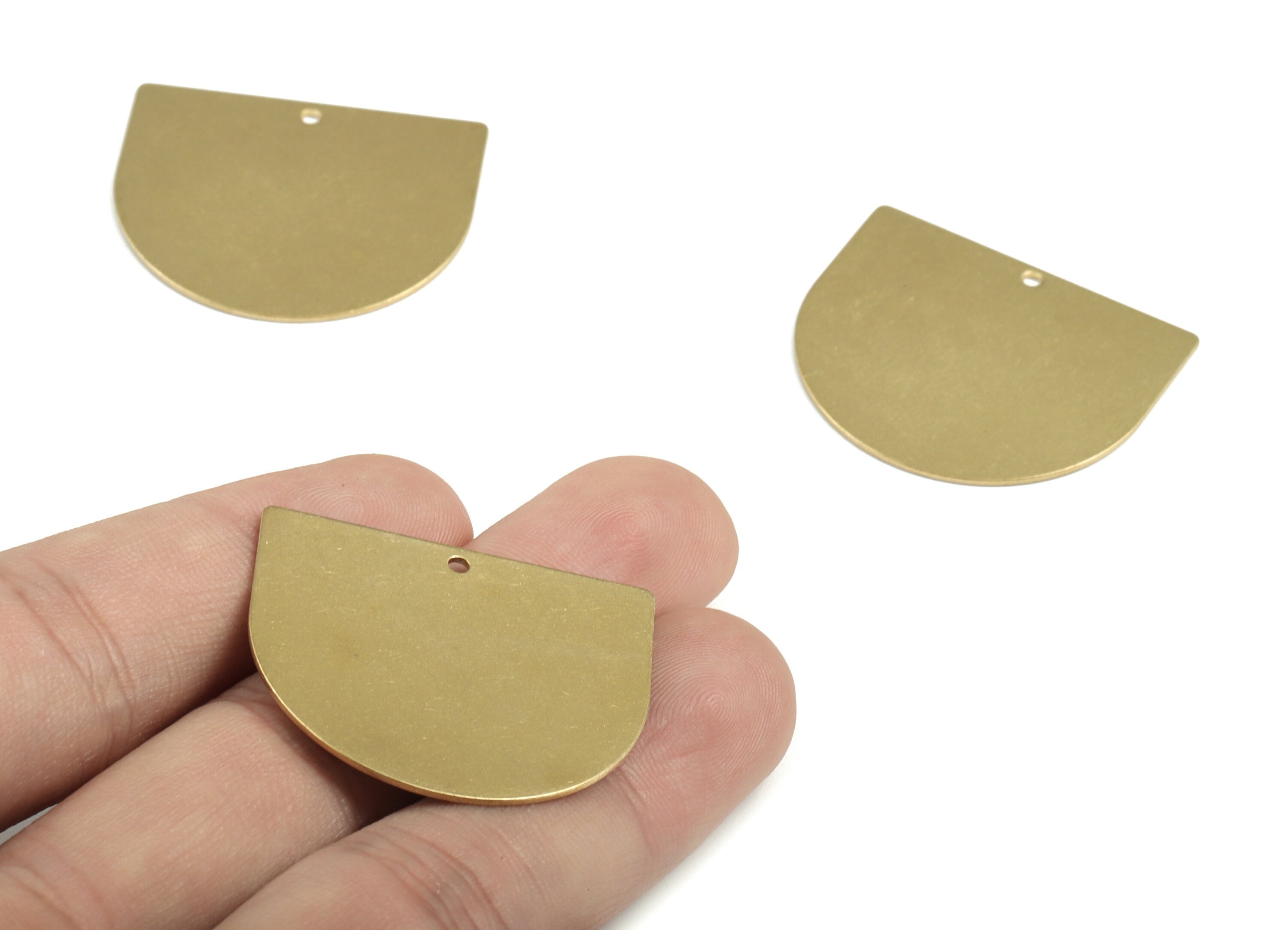 Personalized stamping blank - Brass D Earring Charms - Raw Brass D Pendant - Earring Findings - 33.4x29.28x0.9mm - PP3683 - DOMEDBAZAAR