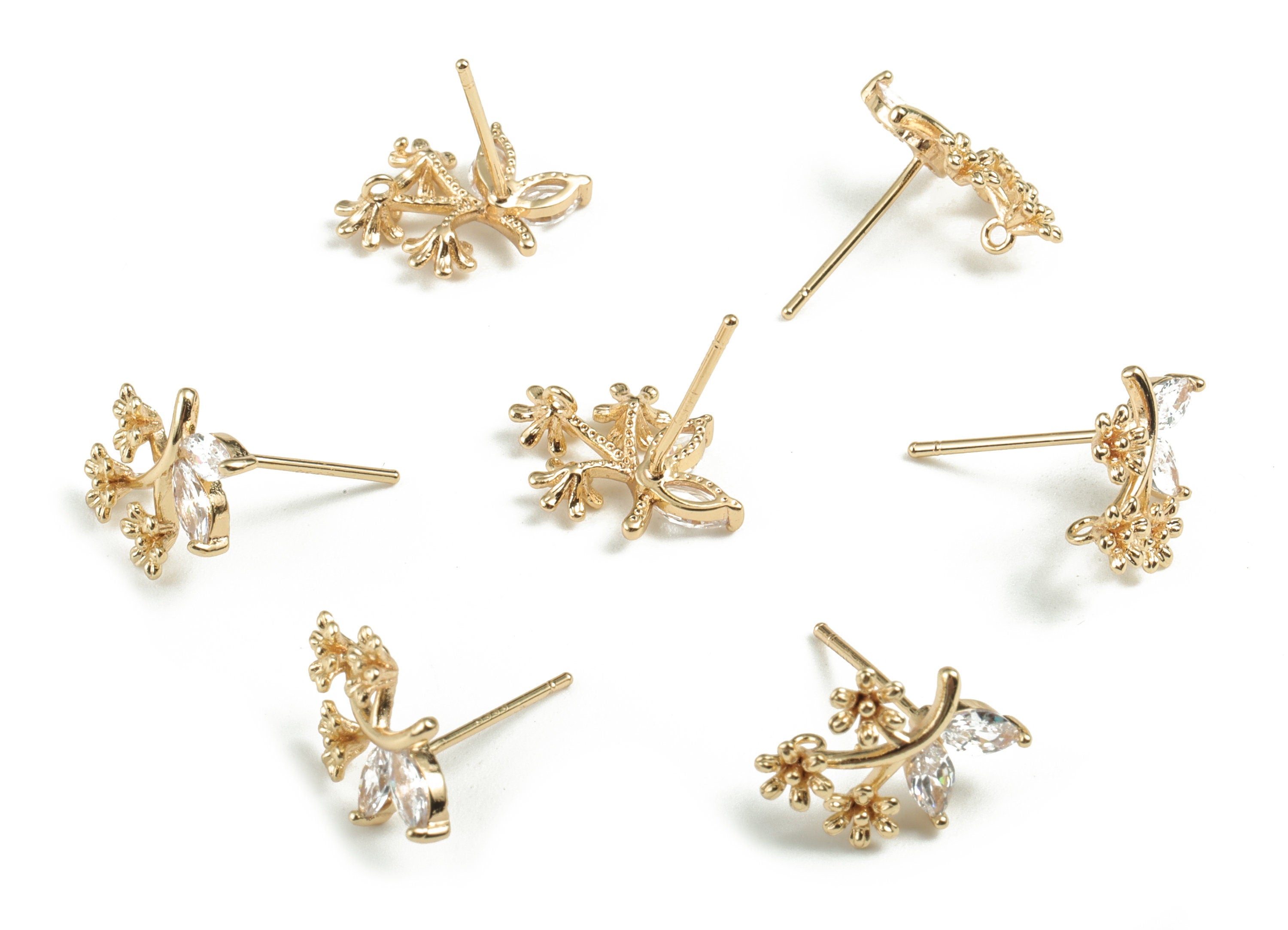 Brass Flower Earring Stud With Zircon - Gold Flower Earring Stud - 18K Real Gold Plated - 316 Stainless Steel - 14.73x10.52x3.22mm - RGP2759 - DOMEDBAZAAR