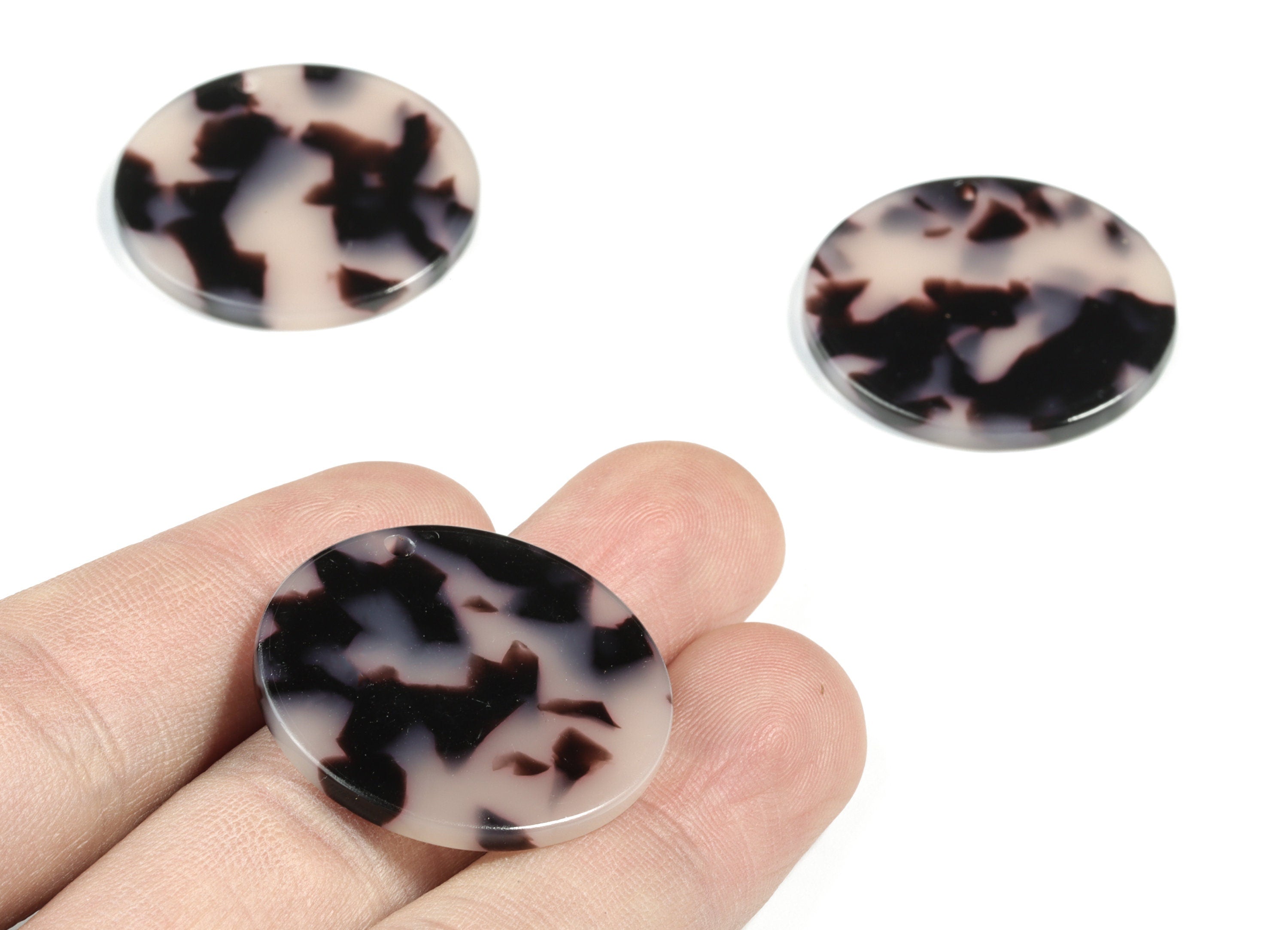 Acetate Acrylic Earring Charms - Blonde Tortoise Shell Earrings - Coin Shaped Pendant - Color Code: A06 - 29.6x29.6x2.41mm - AC1580-A06 - DOMEDBAZAAR