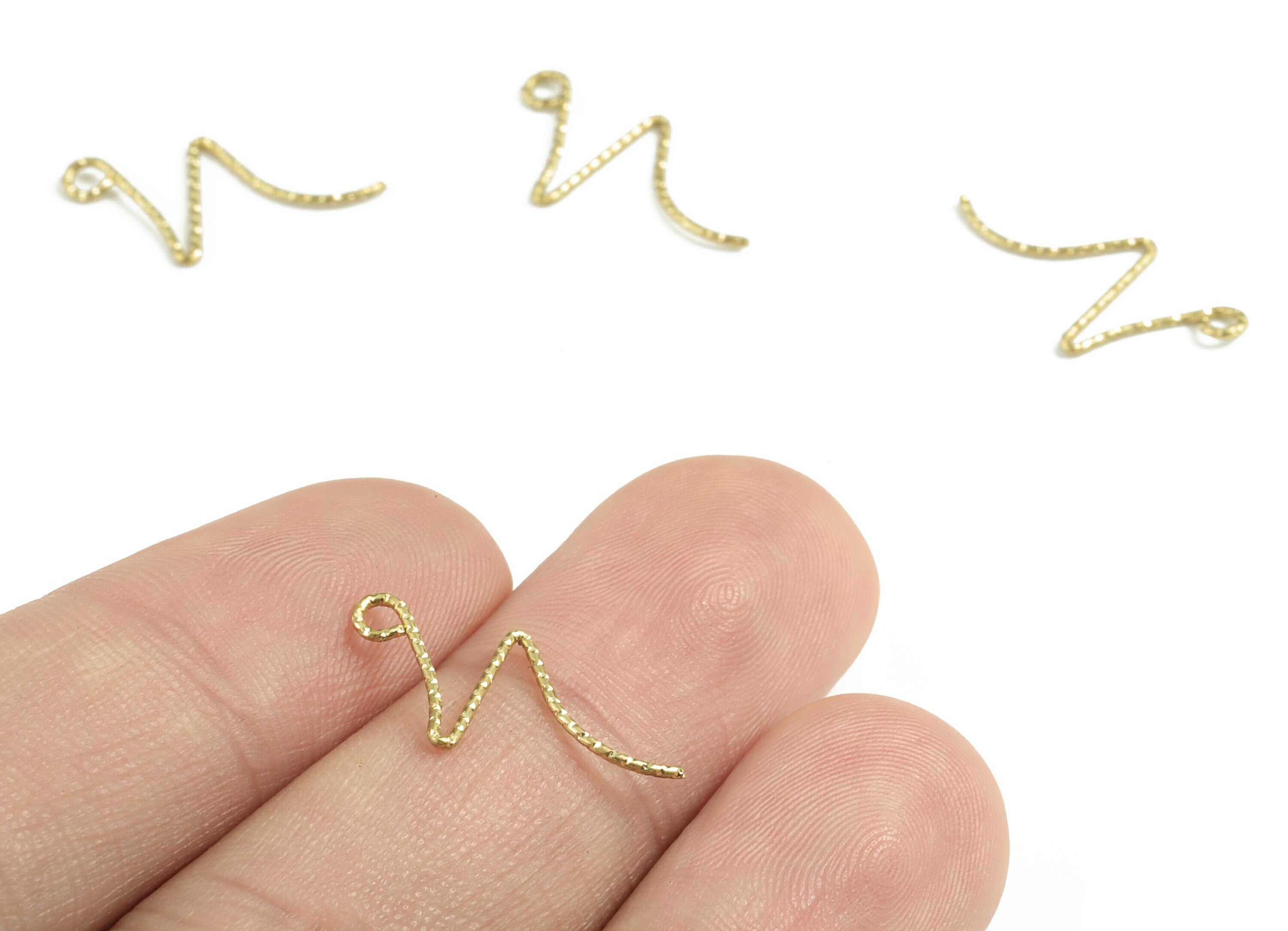 Brass N letter Pendant - Raw Brass Wave Letter N Charms - Brass Wire - Jewelry Making Supplies - 14.78x10.06x0.64mm - PP3639N - DOMEDBAZAAR