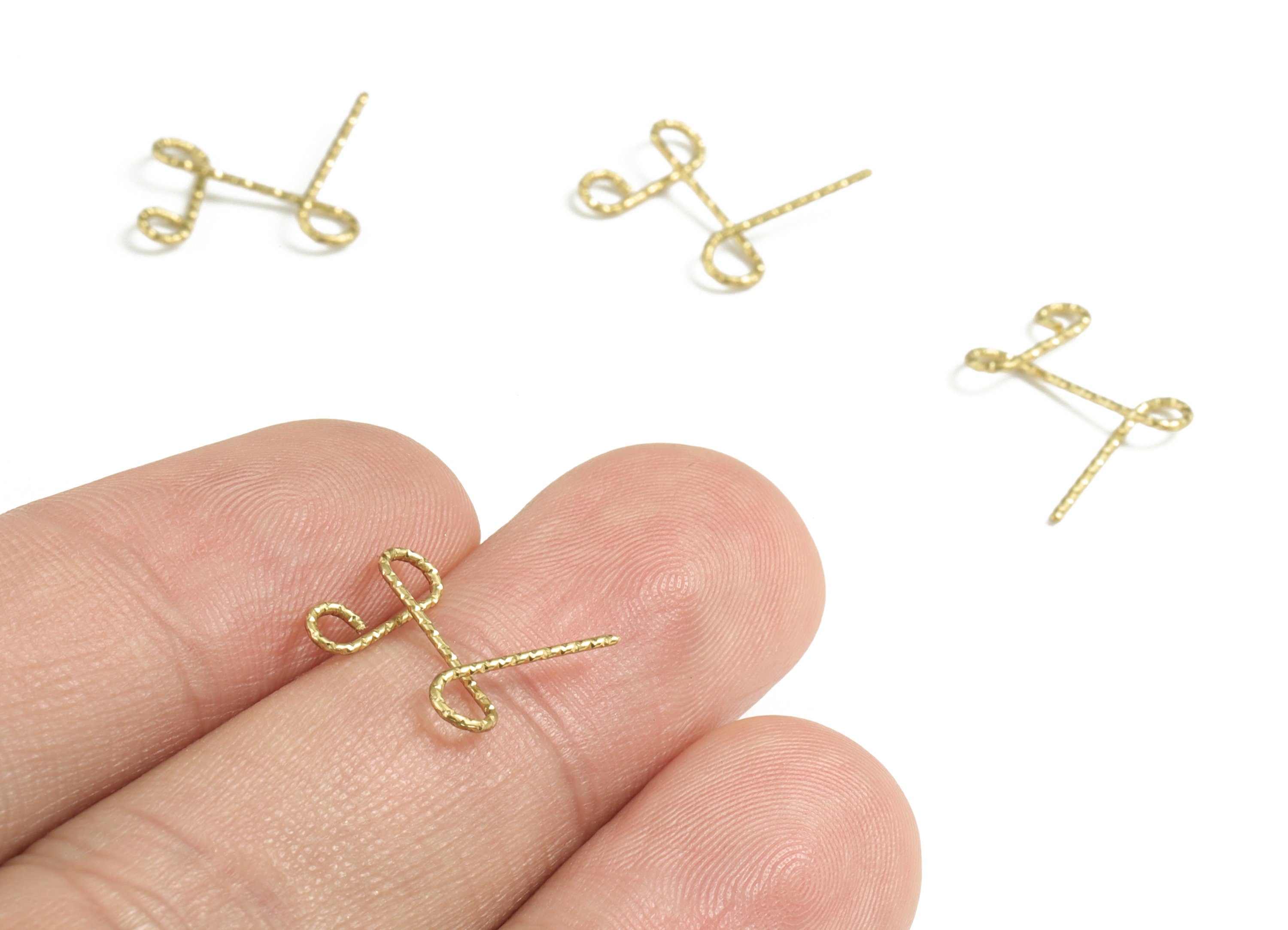 Brass L letter Pendant - Raw Brass Wave Letter L Charms - Brass Wire - Jewelry Making Supplies - 13.38x13.16x0.61mm - PP3639L - DOMEDBAZAAR