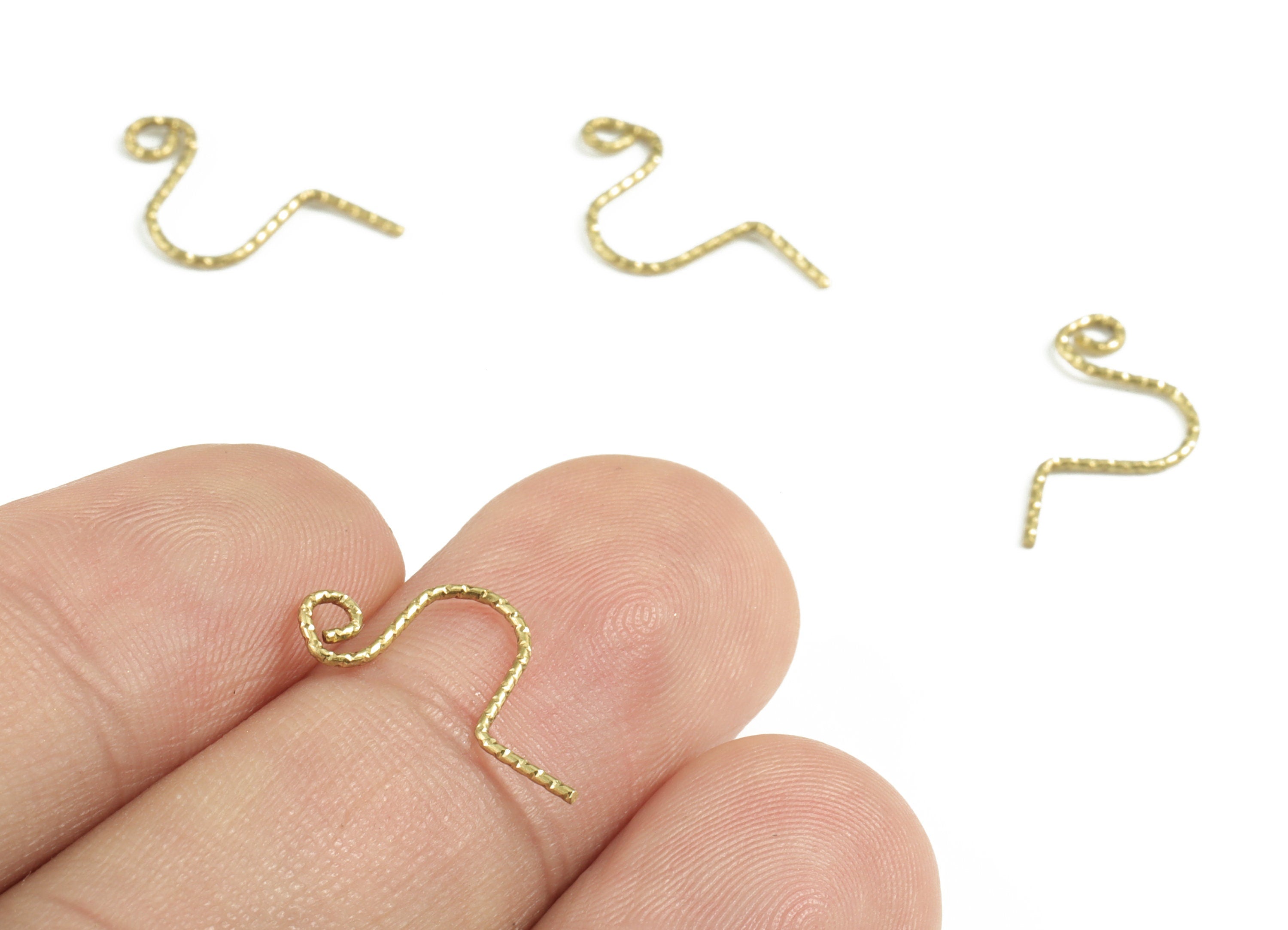 Brass U Letter Pendant - Raw Brass Wave Letter U Charms - Brass Wire - Jewelry Making Supplies - 16.55x7.92x0.63mm - PP3639U - DOMEDBAZAAR
