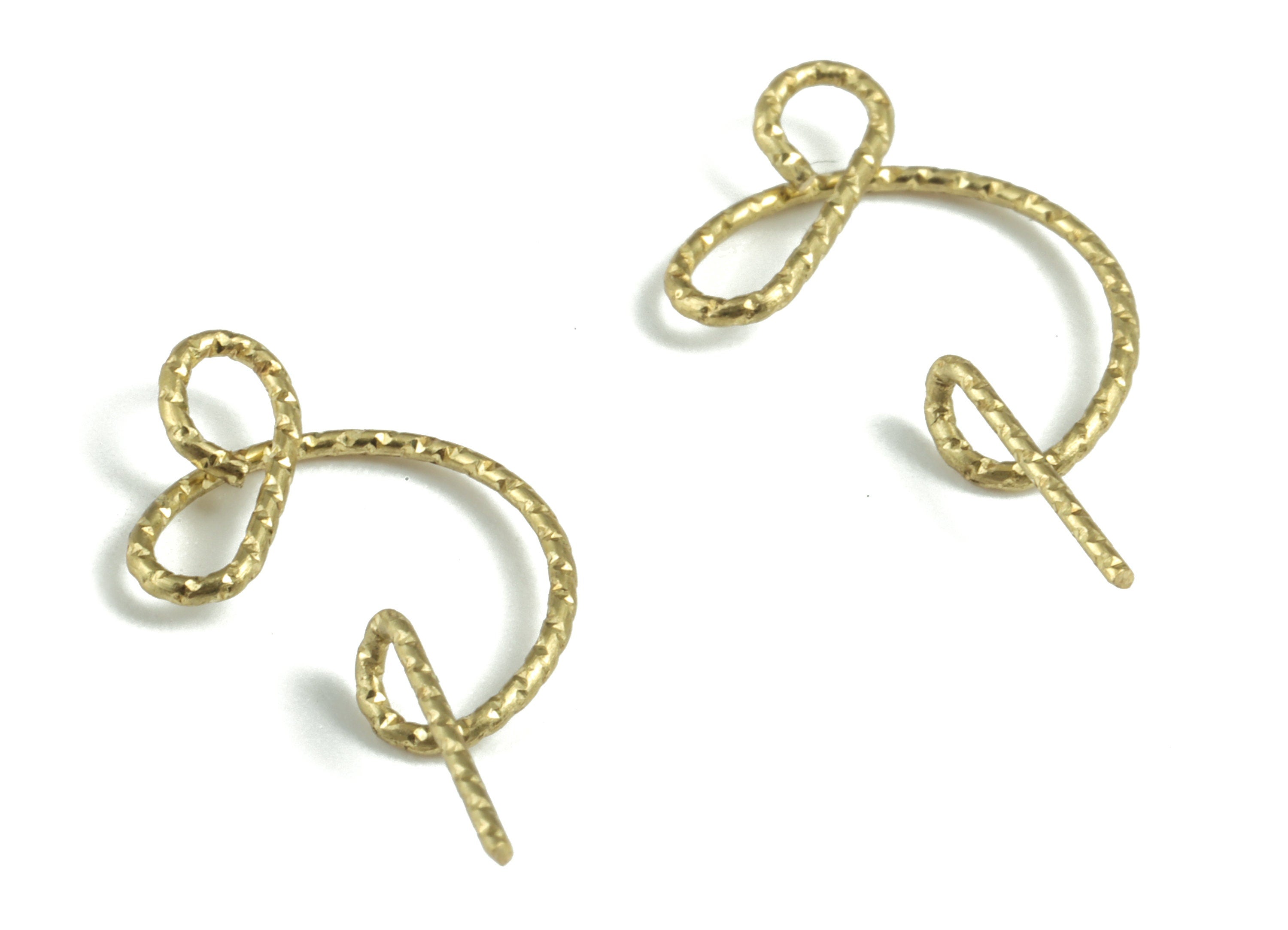 Brass G Letter Pendant - Raw Brass Wave Letter G Charms - Brass Wire - Jewelry Making Supplies - 18.49x11.53x0.61mm - PP3639G - DOMEDBAZAAR