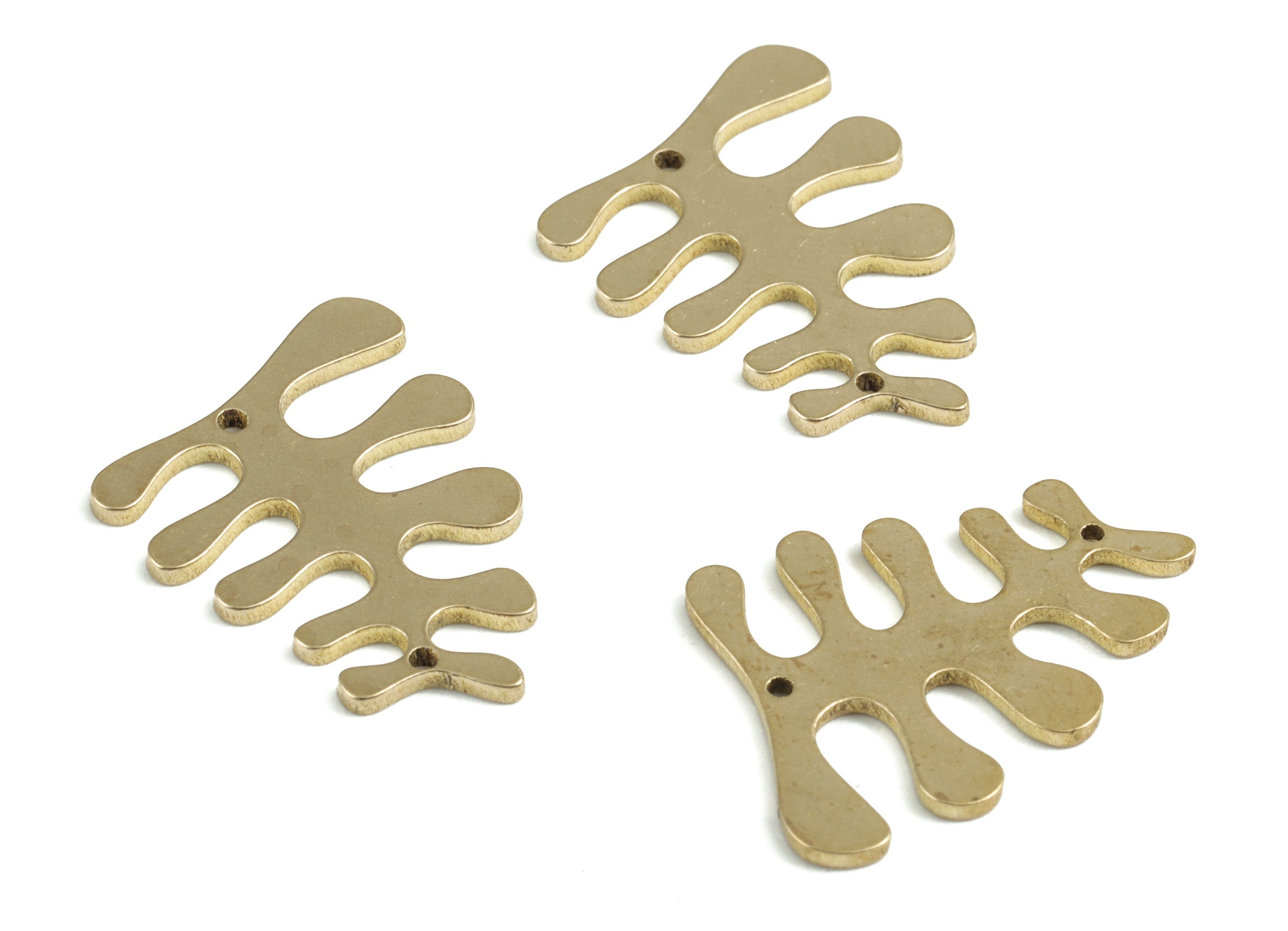 Brass Fish Bone Earring Connector - Raw Brass Fish Bone Charms - Earring Findings - Jewelry Supplies - 22.97x16.61x0.98mm - PP3730 - DOMEDBAZAAR