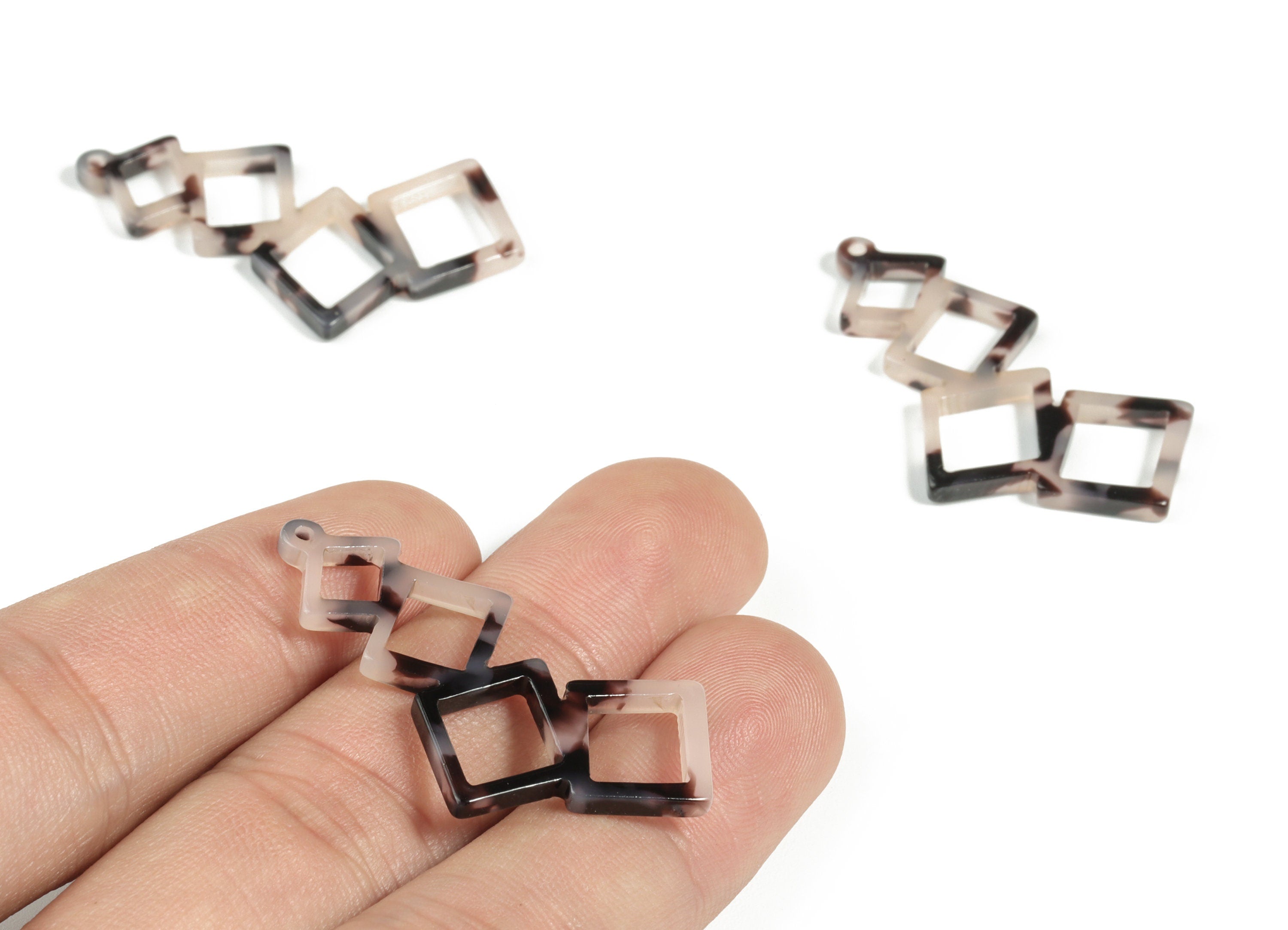 Acetate Squares Earring Charms - Acetate Squares Pendant - Blonde Tortoise Shell Earring - Color Code:A06 - 39.86x12.33x2.43mm - AC2197-A06 - DOMEDBAZAAR