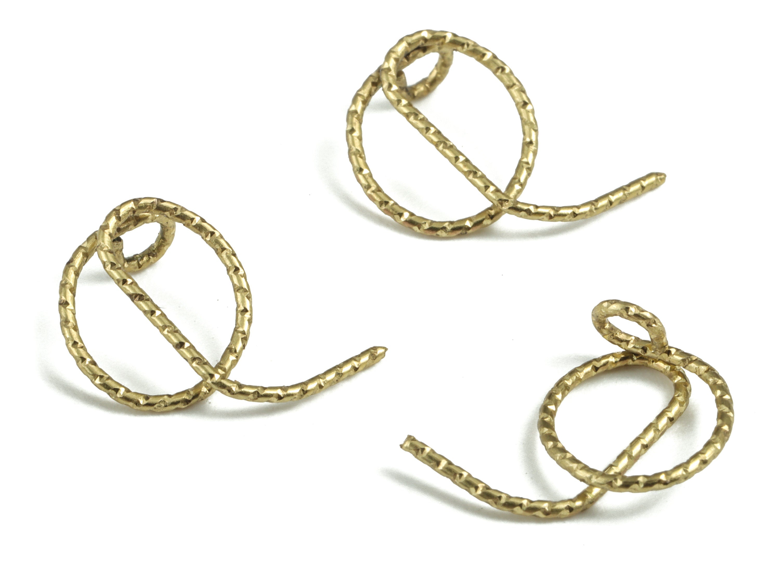 Brass Q Letter Pendant - Raw Brass Wave Letter Q Charms - Brass Wire - Jewelry Making Supplies - 11.59x8.7x0.61mm - PP3639Q - DOMEDBAZAAR