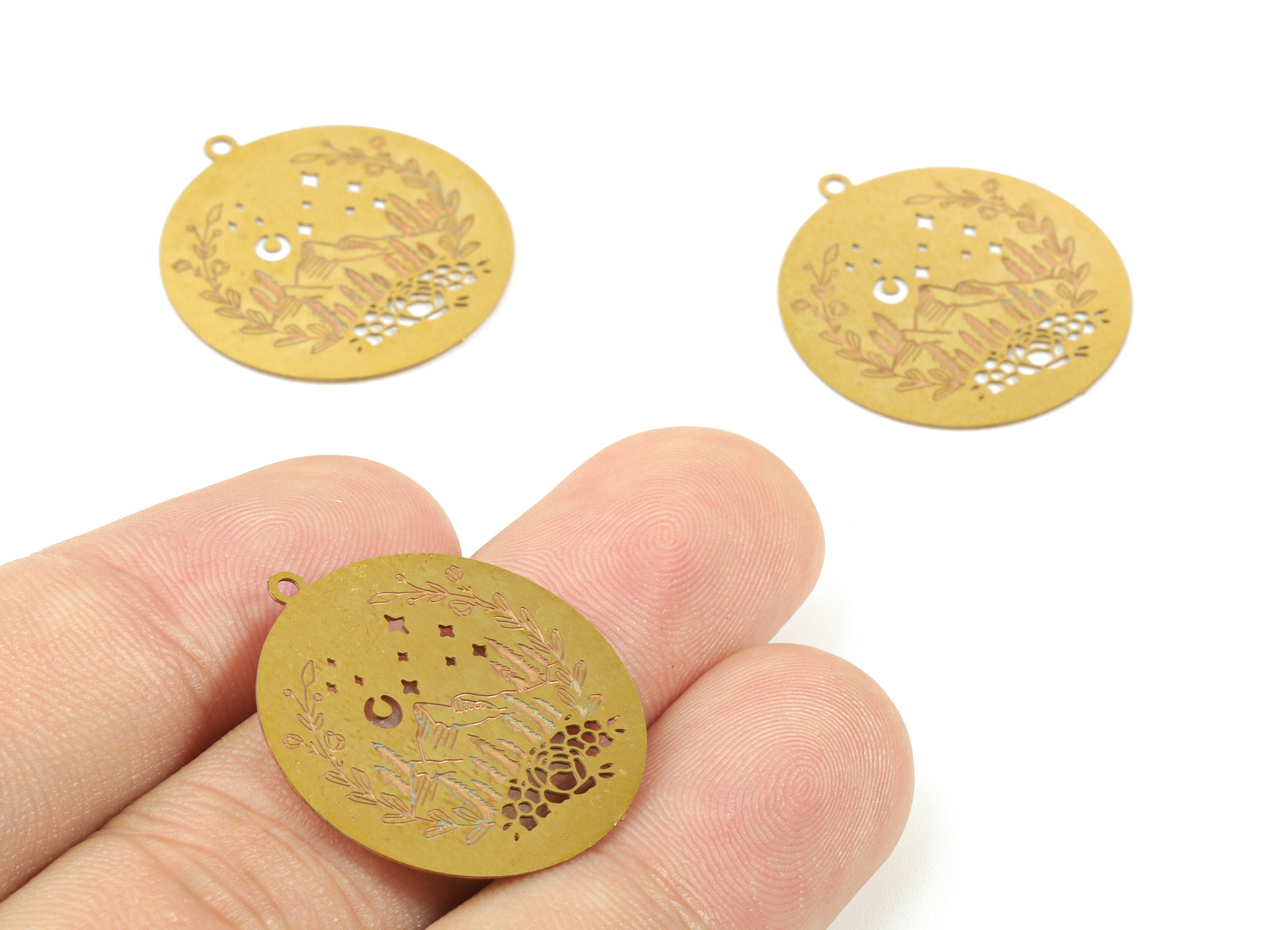 Brass Round Mountain Earring Charms - Raw Brass Village Circle Pendant - Earring Findings - Jewelry Supplies - 26.07x23.89x0.3mm - JJB6110 - DOMEDBAZAAR