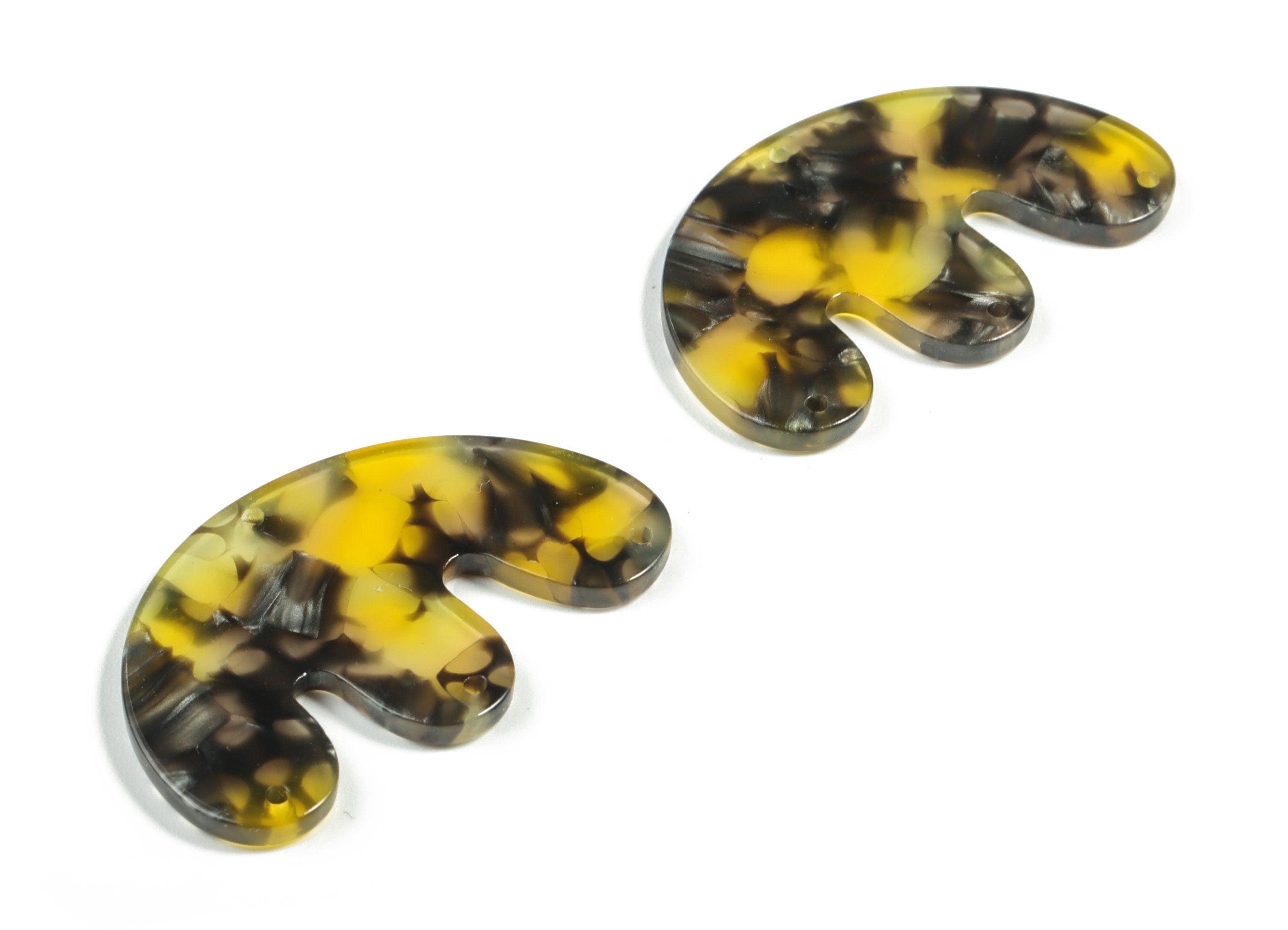 Acrylic E Earring Connector - Acrylic Geometry Charms - Jewelry Making Supplies - Color Code:A570 - 39.7x24.66x2.54mm - AC2230-A570 - DOMEDBAZAAR