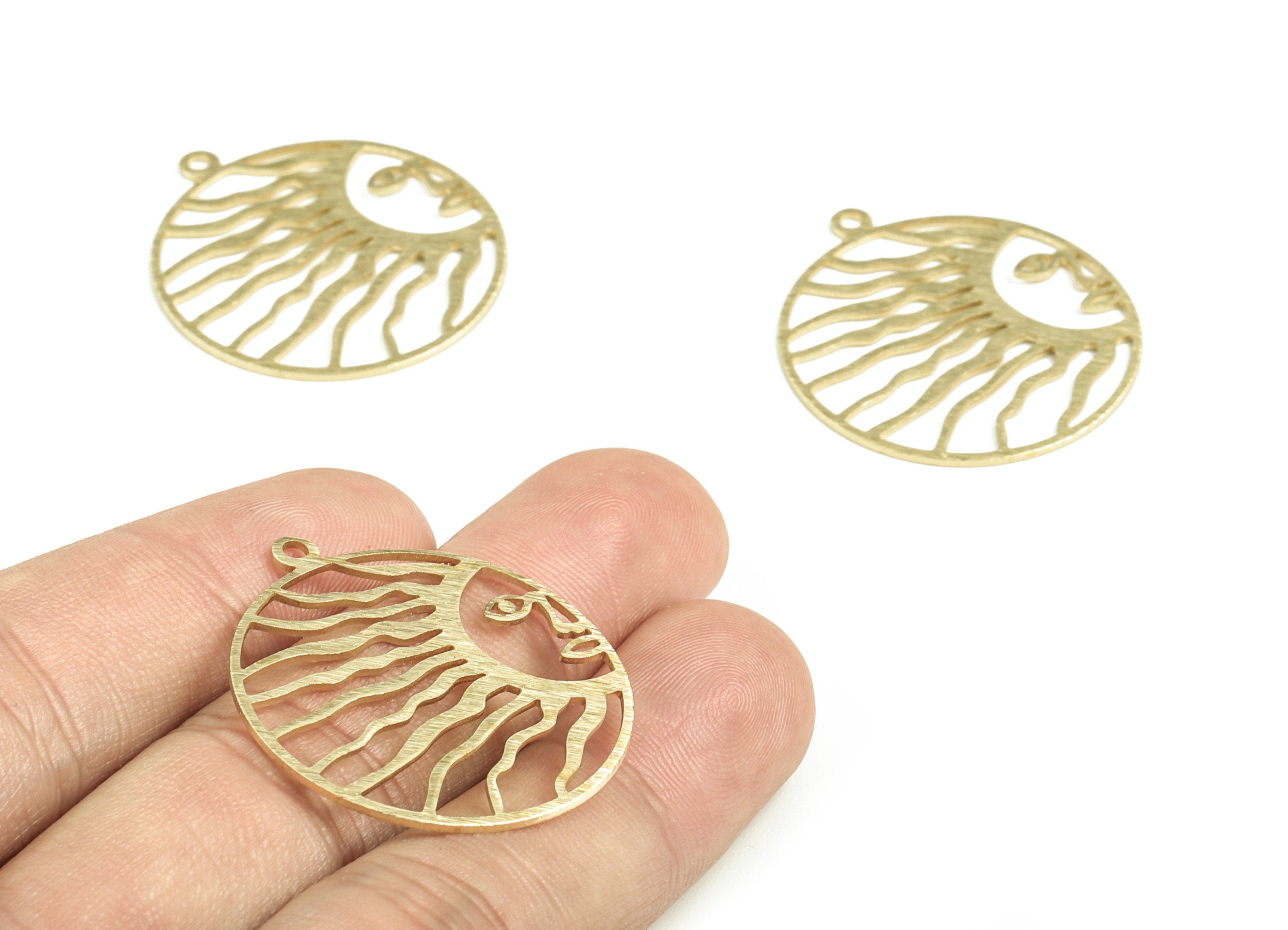 Brass Textured Round Sun Earring Charms - Raw Brass Circle Sun Pendant - Jewelry Making Supplies - 33.44x30.04x1.09mm - PP3811 - DOMEDBAZAAR
