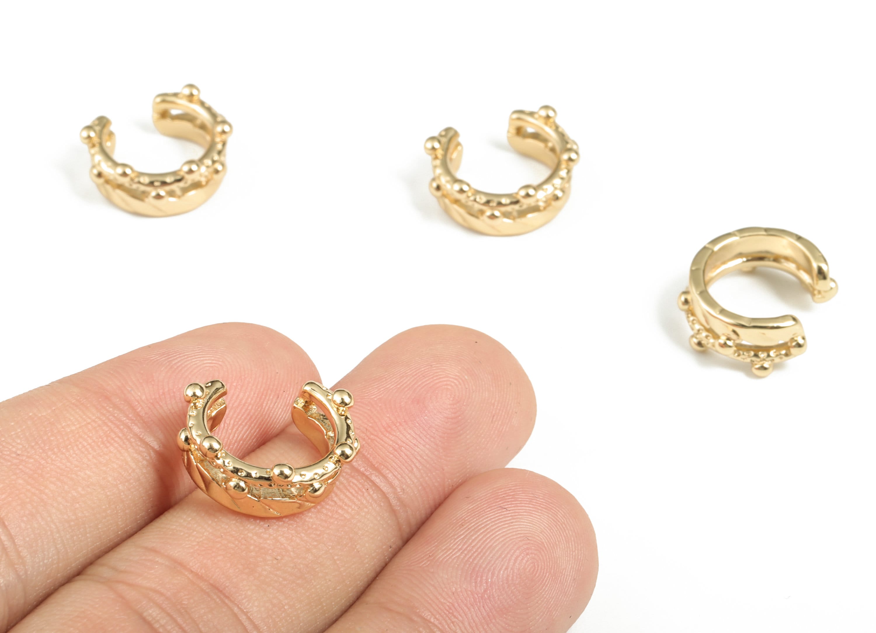 No Piercing Ear Cuff - Gold Ear Cuff – Round Ear Cuff - Piercing Free Earring - Gold Earring - Jewelry Supplies - 15.98x14.3x2.5mm - RGP2900 - DOMEDBAZAAR