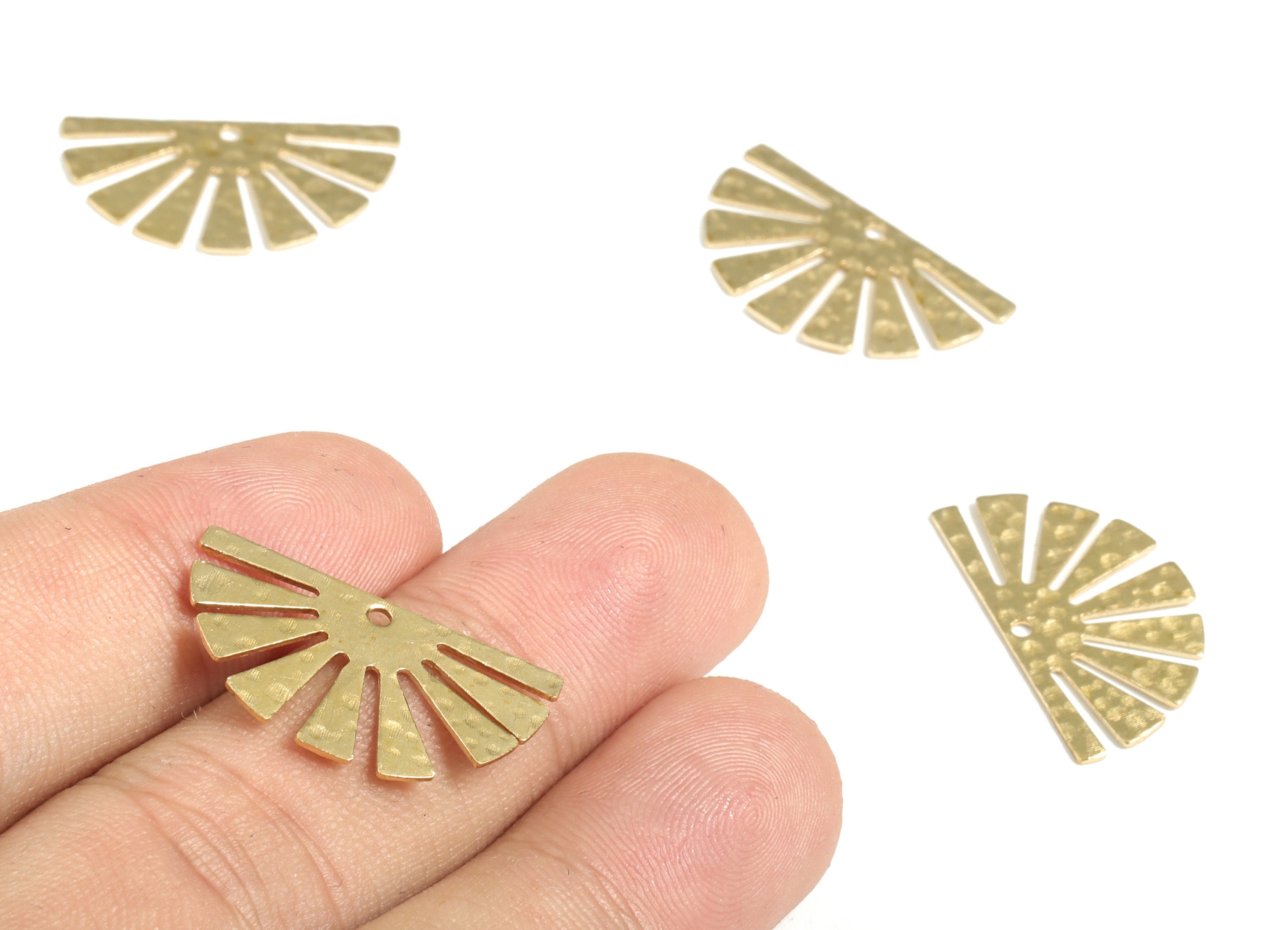 Brass Hammered Sun Earring Charms - Raw Brass Sun Pendant - Earring Findings - Jewelry Supplies - 25.02x14.04x0.67mm - PP3903 - DOMEDBAZAAR
