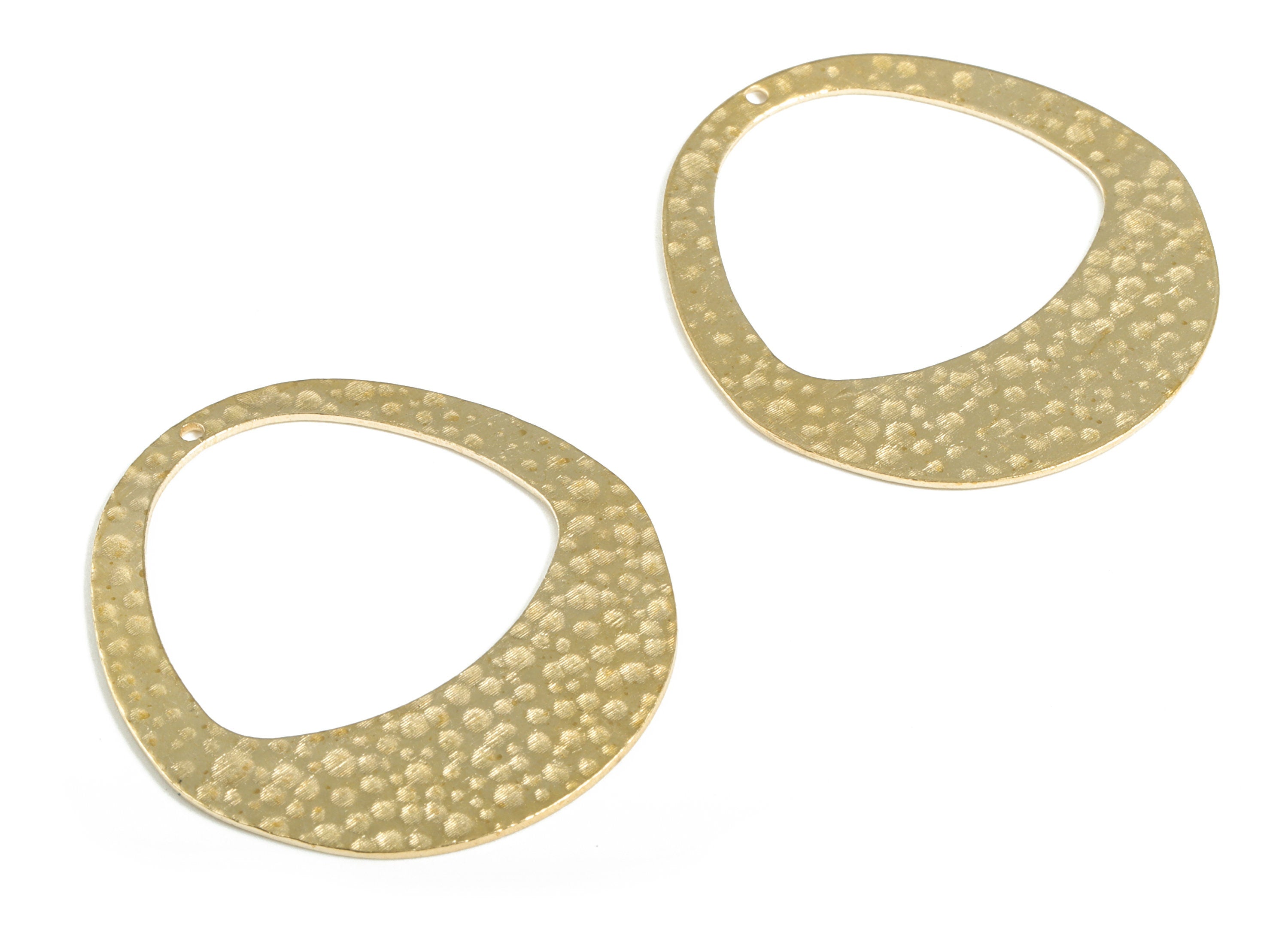 Brass Hammered Oval Earring Charms - Raw Brass Triangle Pendant - Earring Findings - Jewelry Making Supplies - 40.19x37.5x0.9mm - PP3884 - DOMEDBAZAAR