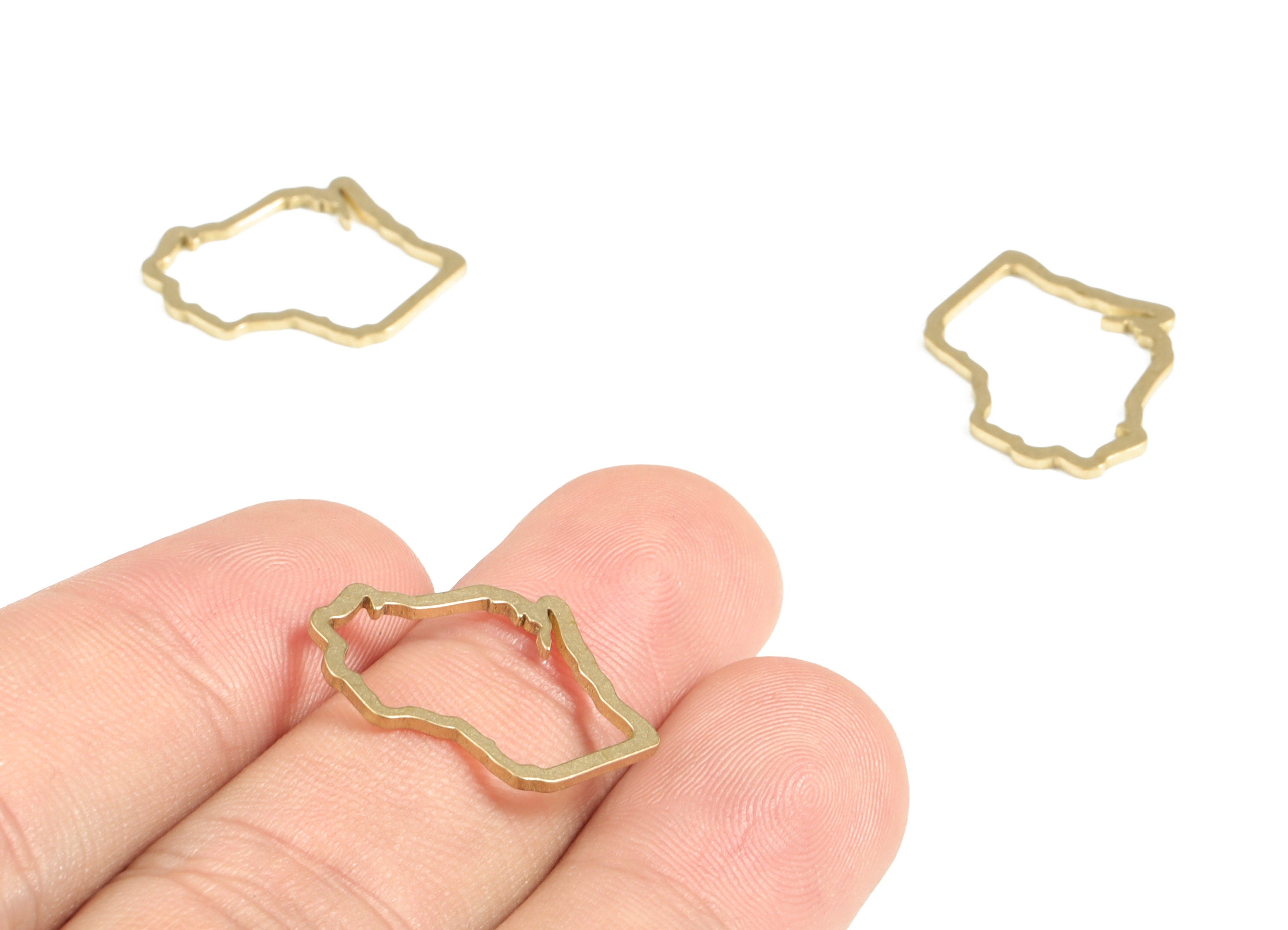 Brass Irregular Charms - Irregular Shaped Raw Brass Pendants - Earring Findings – DIY Jewelry Making Supplies - 26.3x25.1x0.6mm - PP3972 - DOMEDBAZAAR