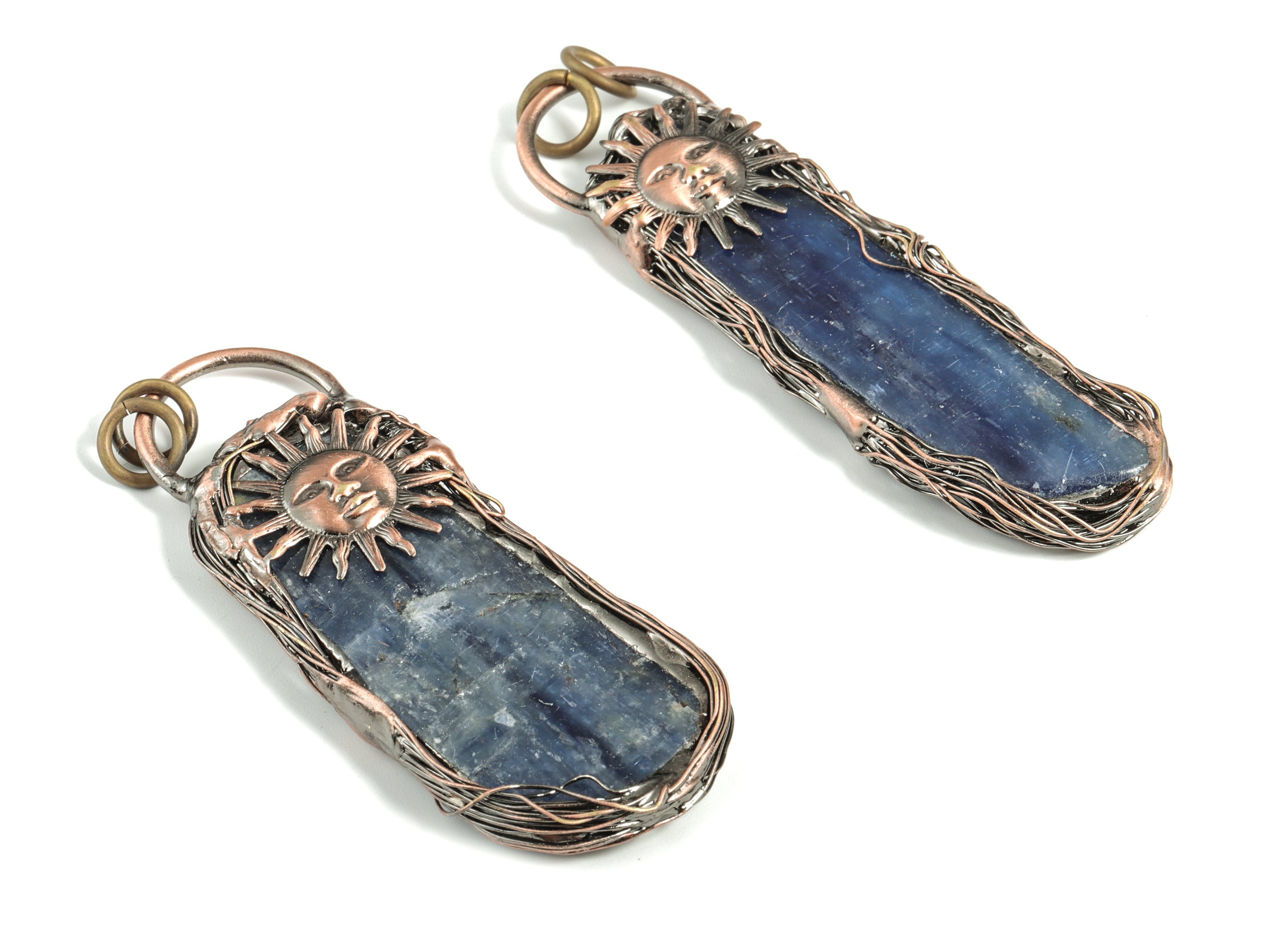 Raw Kyanite Pendant – Sun Face Blue Kyanite Gemstone Earring Charm - Choi Moon Bdeas - Average Size - 75.49× 30.05× 7.24mm - NS1378 - DOMEDBAZAAR