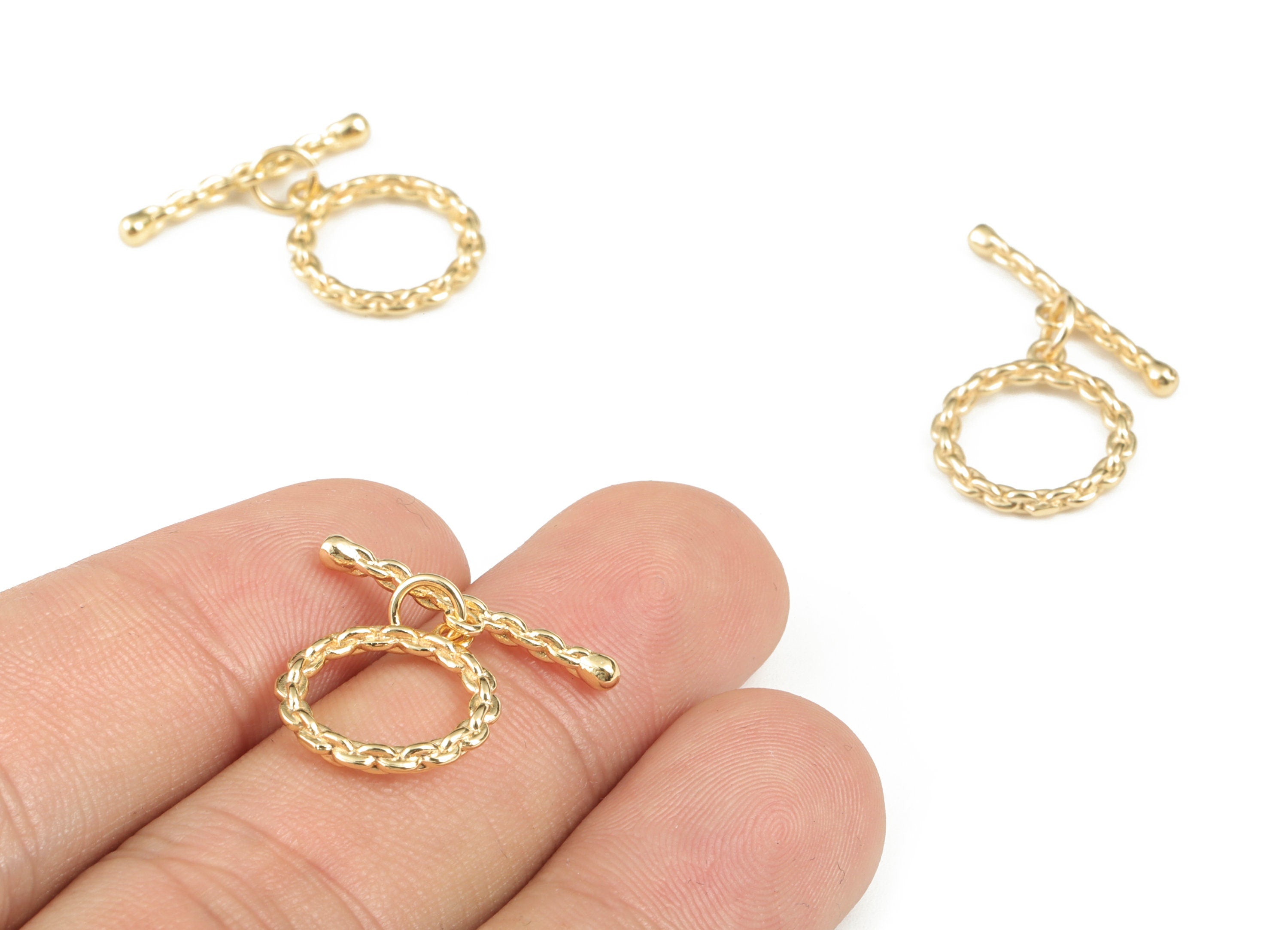 Gold Plated Toggle Clasp - 18K Gold Plated – Modern Jewelry Clasp - DIY Jewelry Making Supplies - 21.76x20.44x2.09mm - RGP2866 - DOMEDBAZAAR