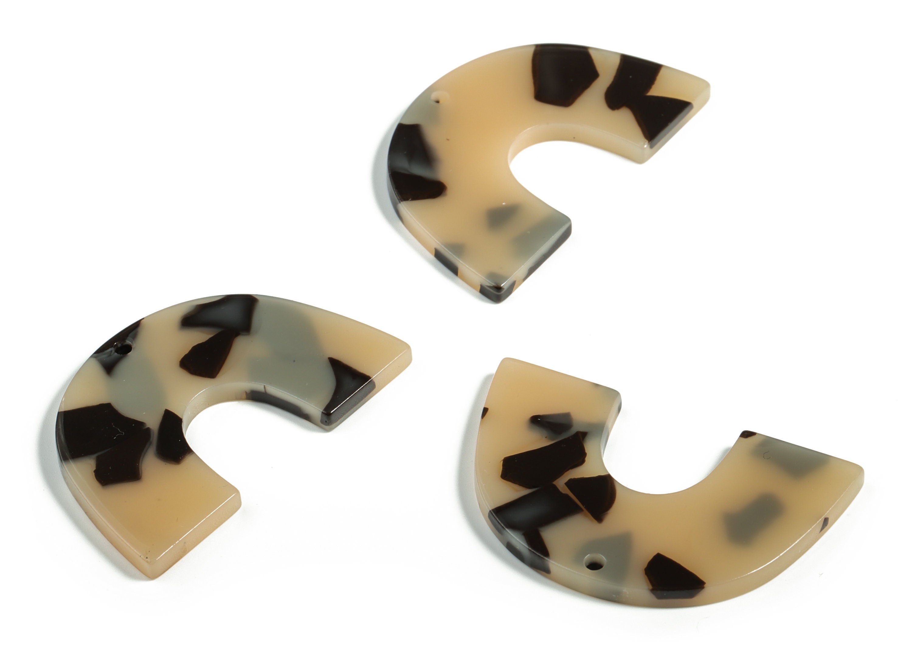 Acrylic Semicircle Earring Charms - Acrylic U Pendant - Tortoise Shell Pendant - Color Code:A630 – 40.25x25.62x2.74mm - AC2018-A630 - DOMEDBAZAAR