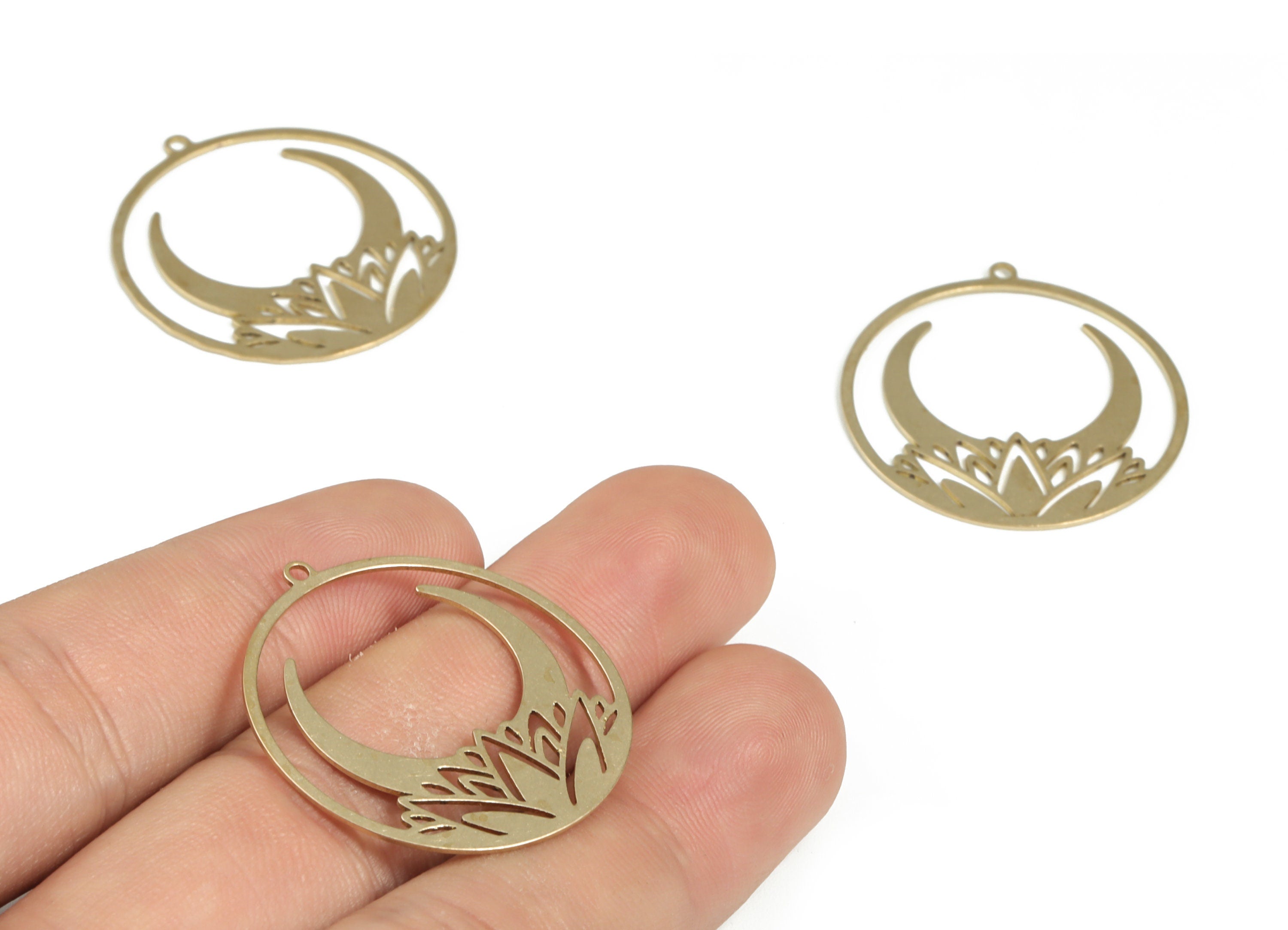 Brass Crescent Round Earring Charms - Raw Brass Moon Flower Circle Pendant - Jewelry Making Supplies - 31.61x29.85x0.60mm - PP3949 - DOMEDBAZAAR