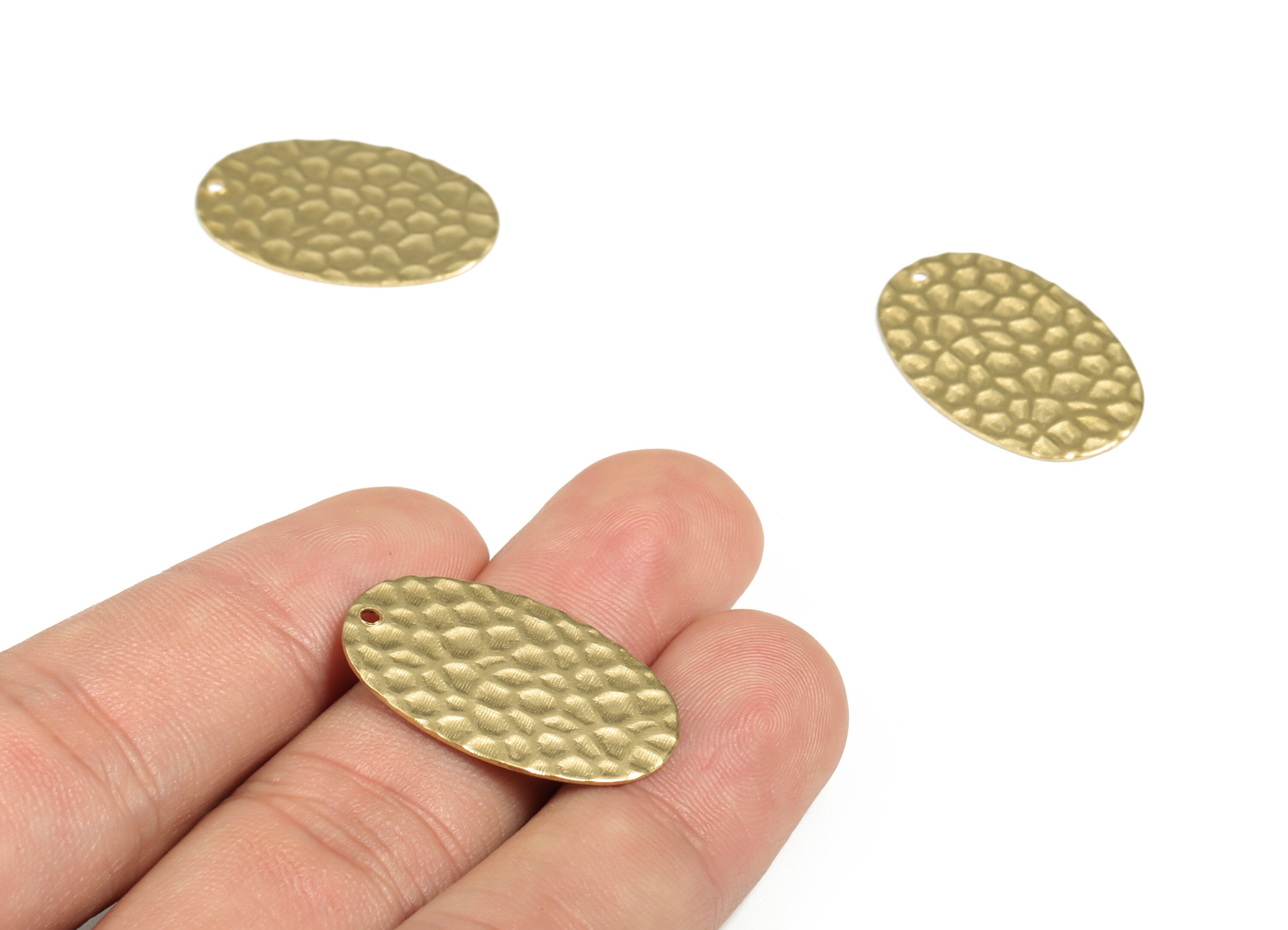 Brass Hammered Oval Earring Charms - Raw Brass Oval Pendant - Earring Findings - DIY Jewelry Supplies - 26.51x17.09x0.67mm - PP3959 - DOMEDBAZAAR