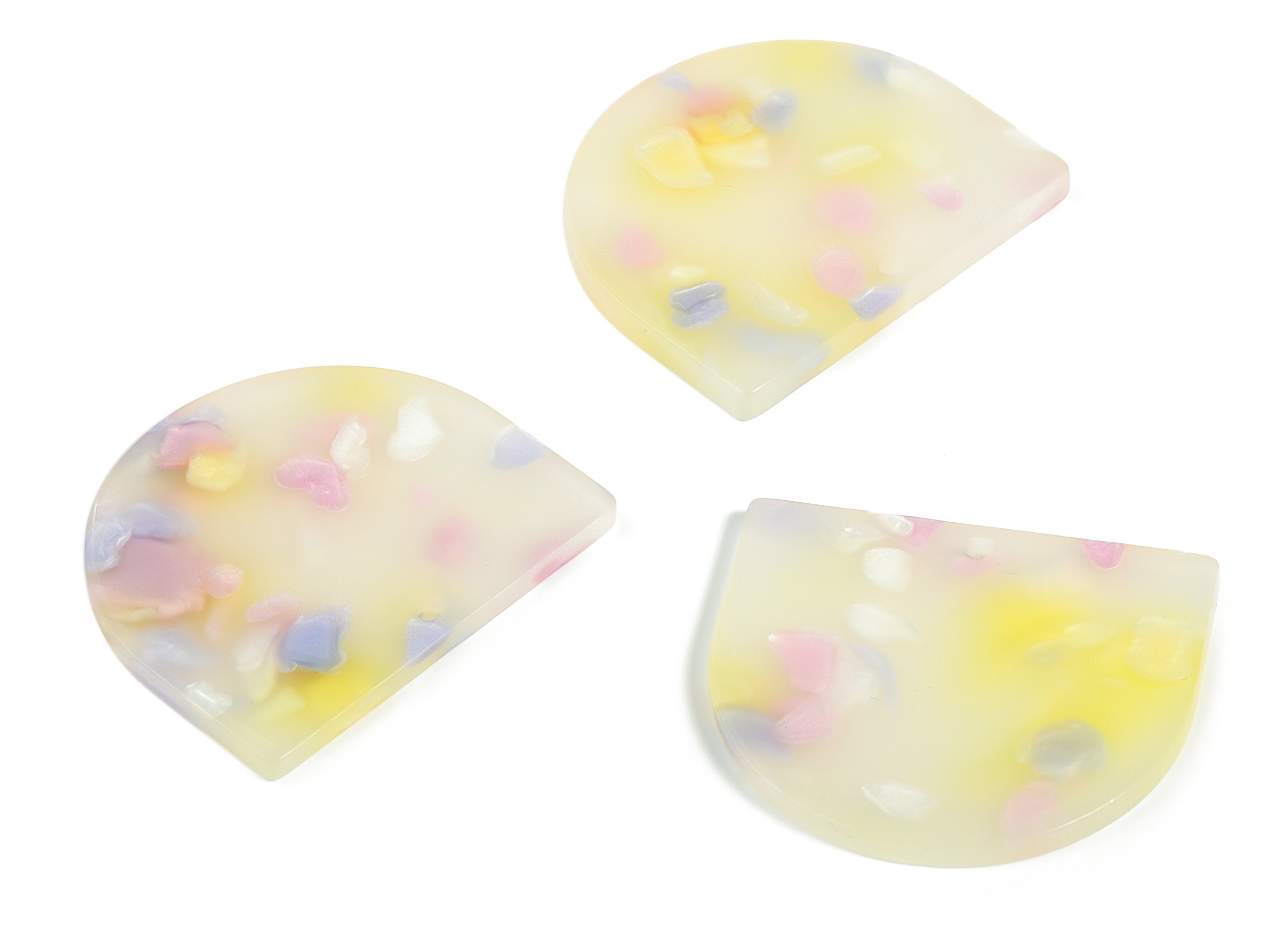 Acrylic D Earring Charms - Semi Circle Pendant - Earring Findings - Jewelry Supplies - Color Code: A596 - 33.45x29.31x2.98mm - AC1094-A596 - DOMEDBAZAAR