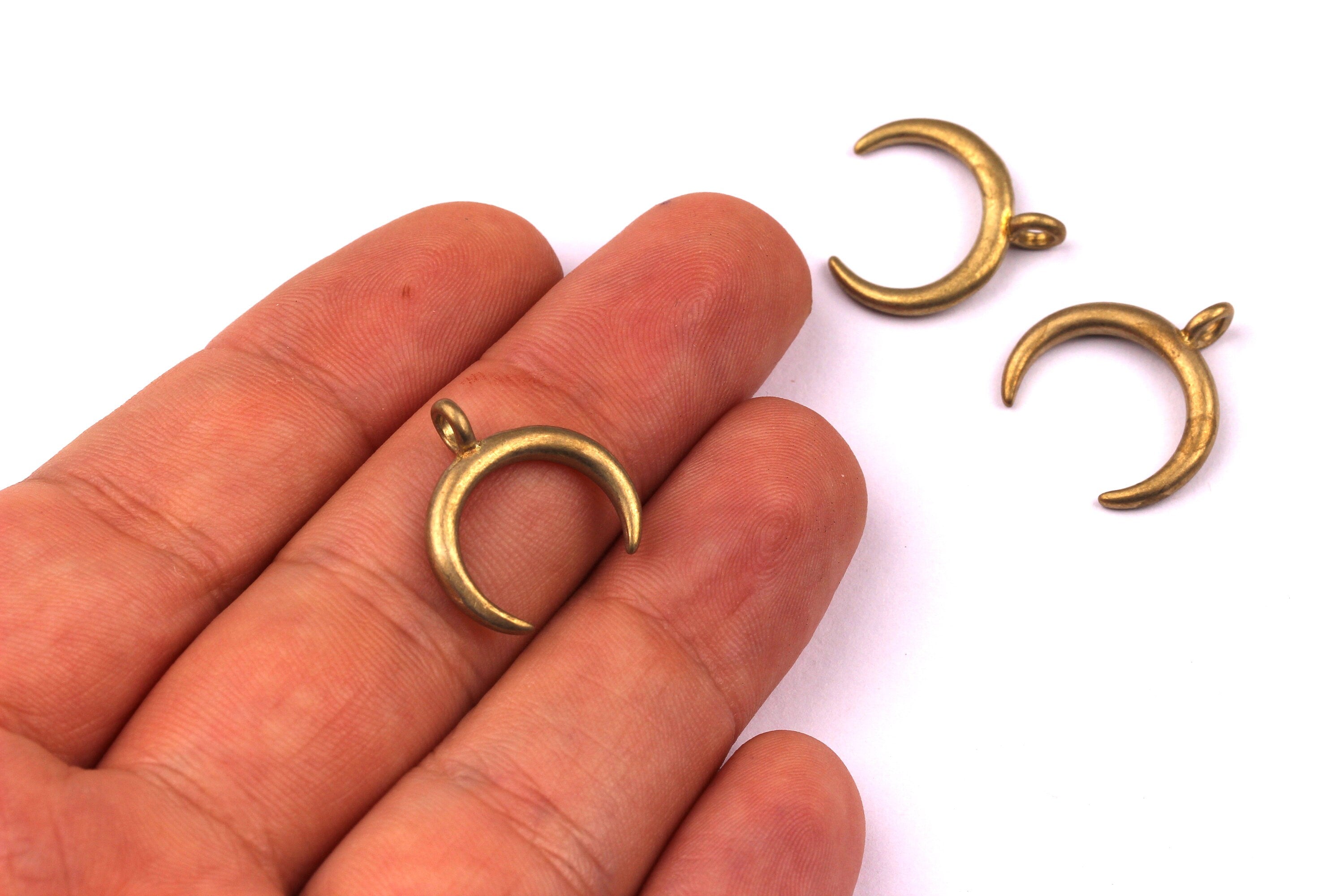 Crescent Shaped Earring Charms - Raw Brass Earring - Horn Earring Charms - Earring Findings - Jewelry Supplies - 18x17mm - PP1075 - DOMEDBAZAAR