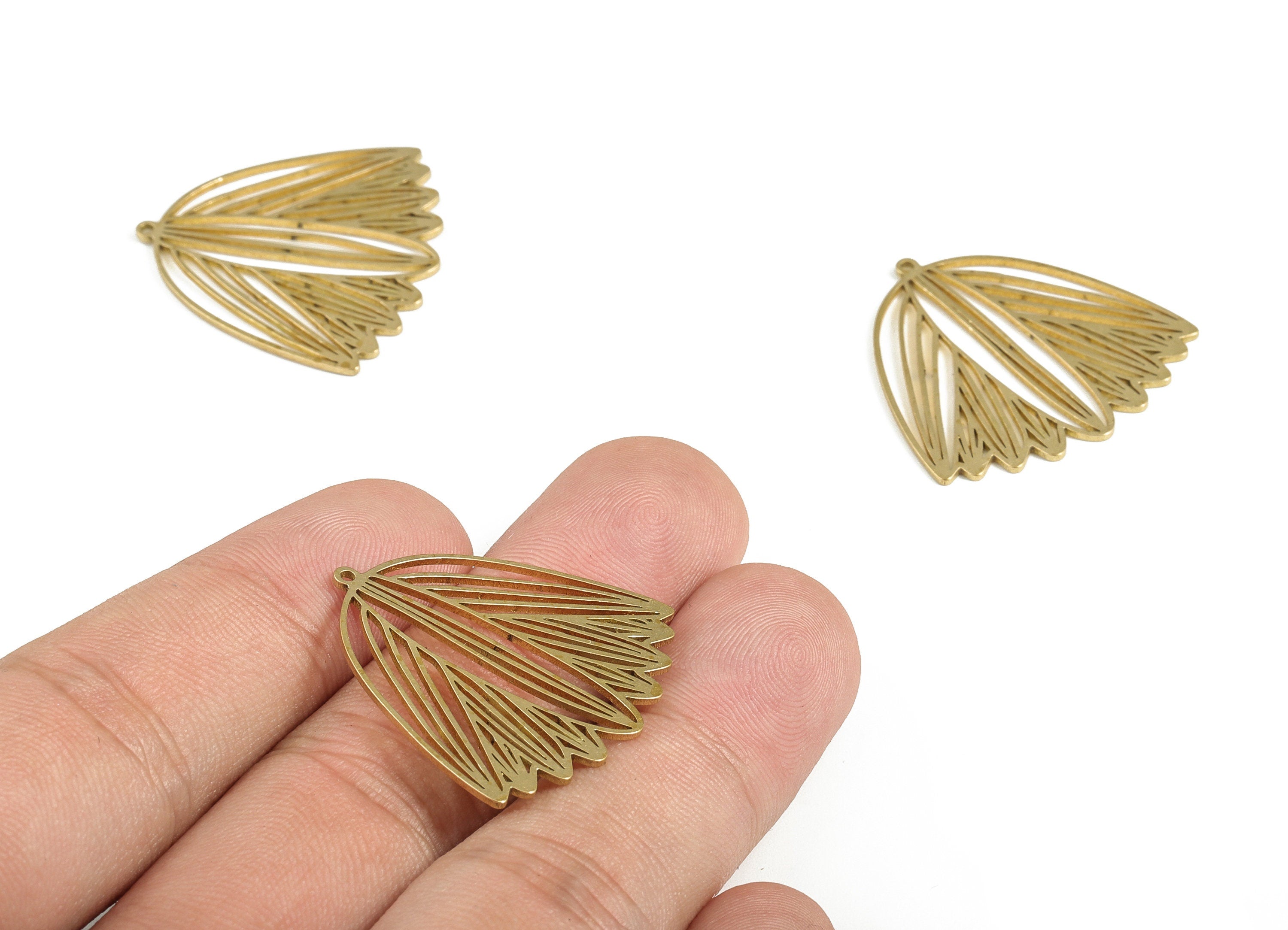 Brass Leaves Earring Charms - Raw Brass Leaves Pendant - Earring Findings - Jewelry Making Supplies - 30.7x28.82x0.95mm - PP4004 - DOMEDBAZAAR