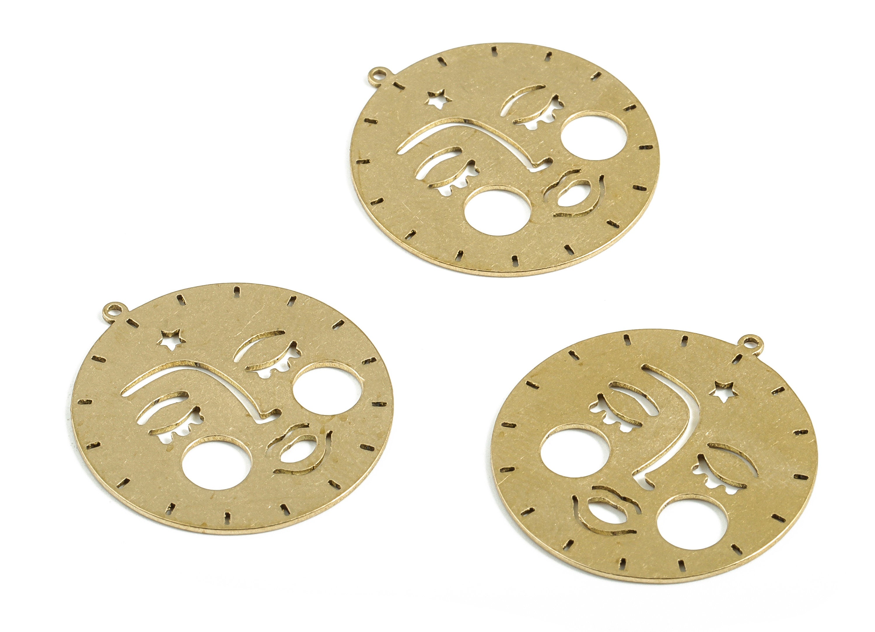 Round Sun Face Pendant - Raw Brass Asleep Sun Star Earring Charms - Asleep Face Sun Charm - Jewelry Supplies - 23.67x21.92x0.61mm - PP4023 - DOMEDBAZAAR