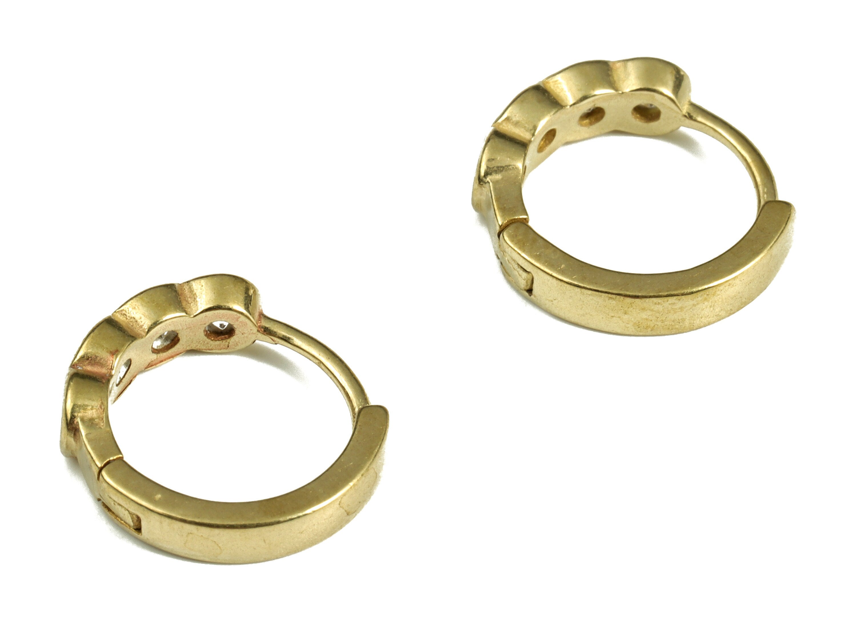 Brass Circle Round Hoop Earring - Zircon Round Hoop Earring for Women – Dainty Huggie Studs Earring Supply - 13.84×12.87×2.09mm - PP4112 - DOMEDBAZAAR