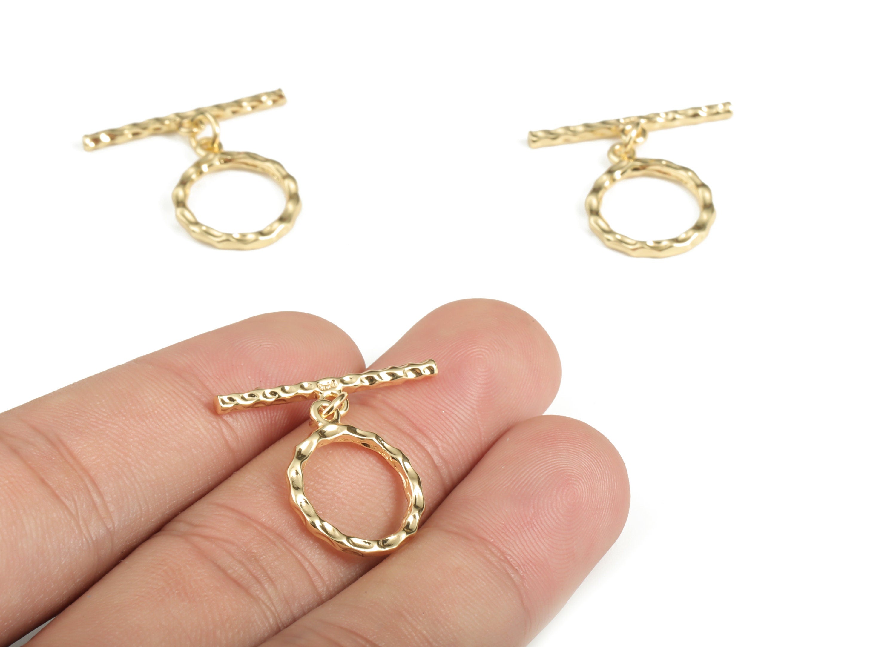 Gold Plated Toggle Clasp - 18K Gold Plated – Modern Jewelry Clasp - DIY Jewelry Making Supplies - 25.48x20.68x1.91mm - RGP3063 - DOMEDBAZAAR