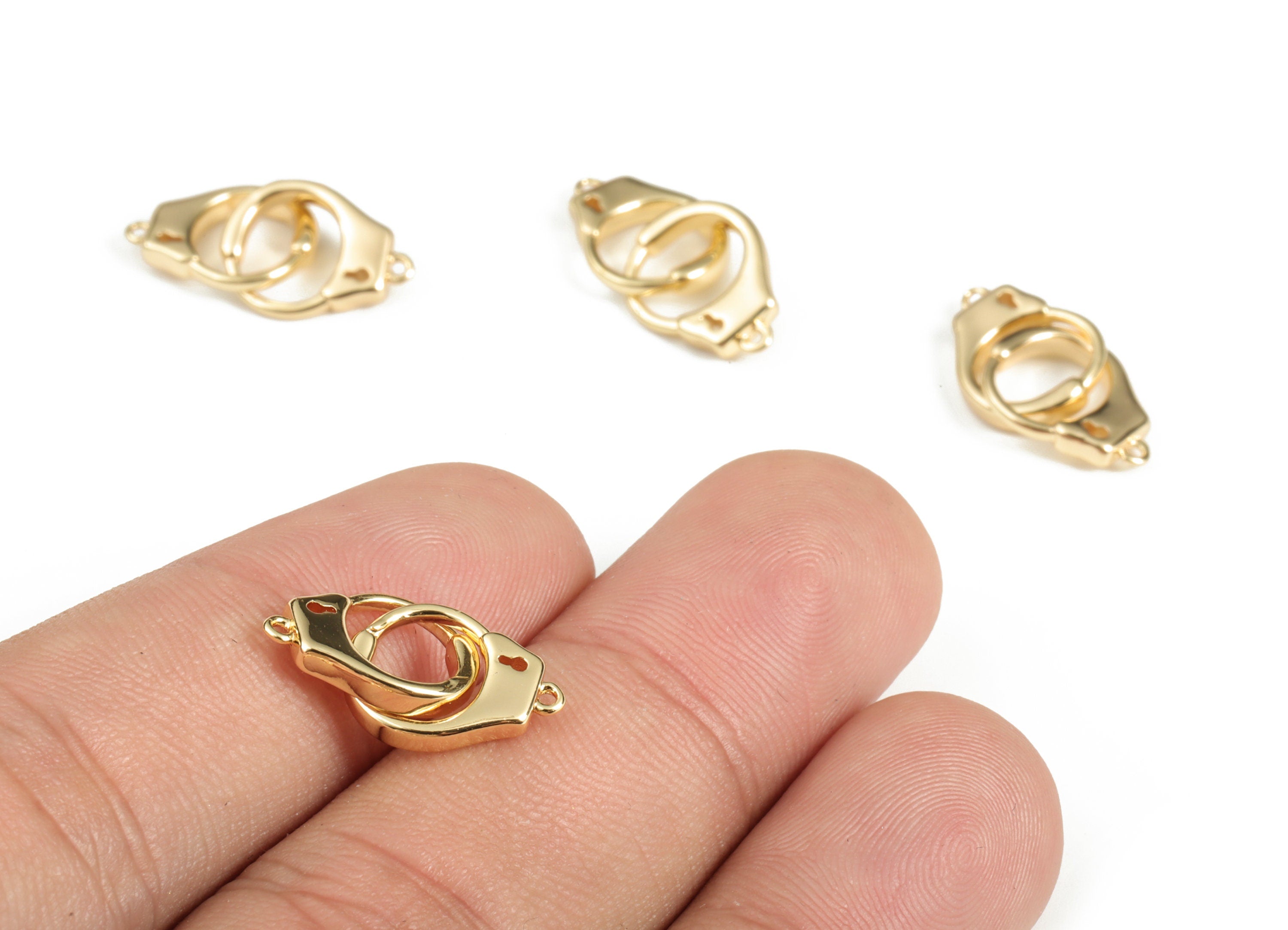 Gold Plated Toggle Clasp - 18K Gold Plated – Modern Jewelry Clasp - DIY Jewelry Making Supplies - 18.42x9.59x1.99mm - RGP3179 - DOMEDBAZAAR