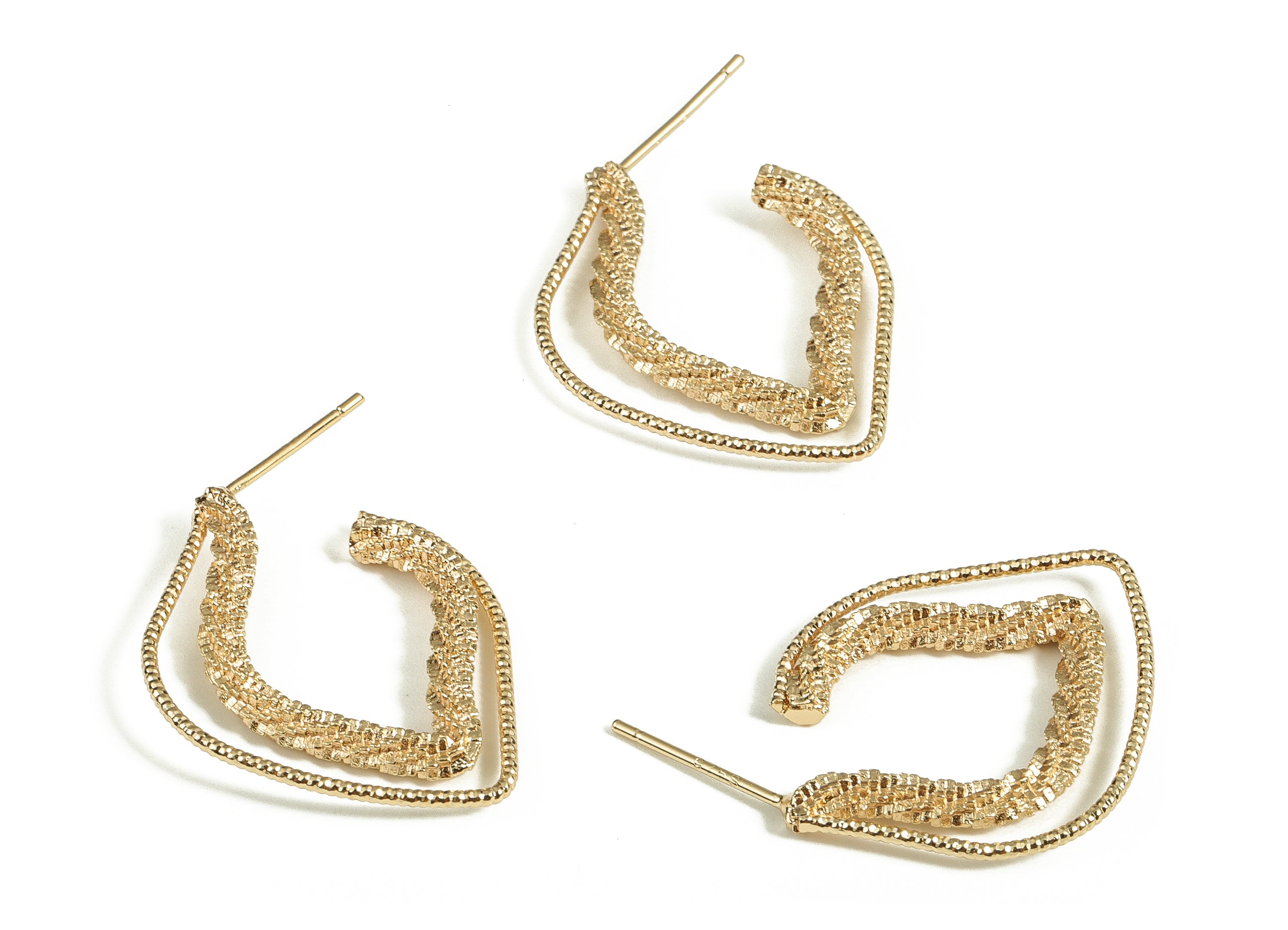 Brass Geometry Earring Post - Gold Lips Earring Stud - 18K Real Gold Plated Brass - Brass Earring Stud - 26.07x21.51x2.55mm- RGP3673 - DOMEDBAZAAR