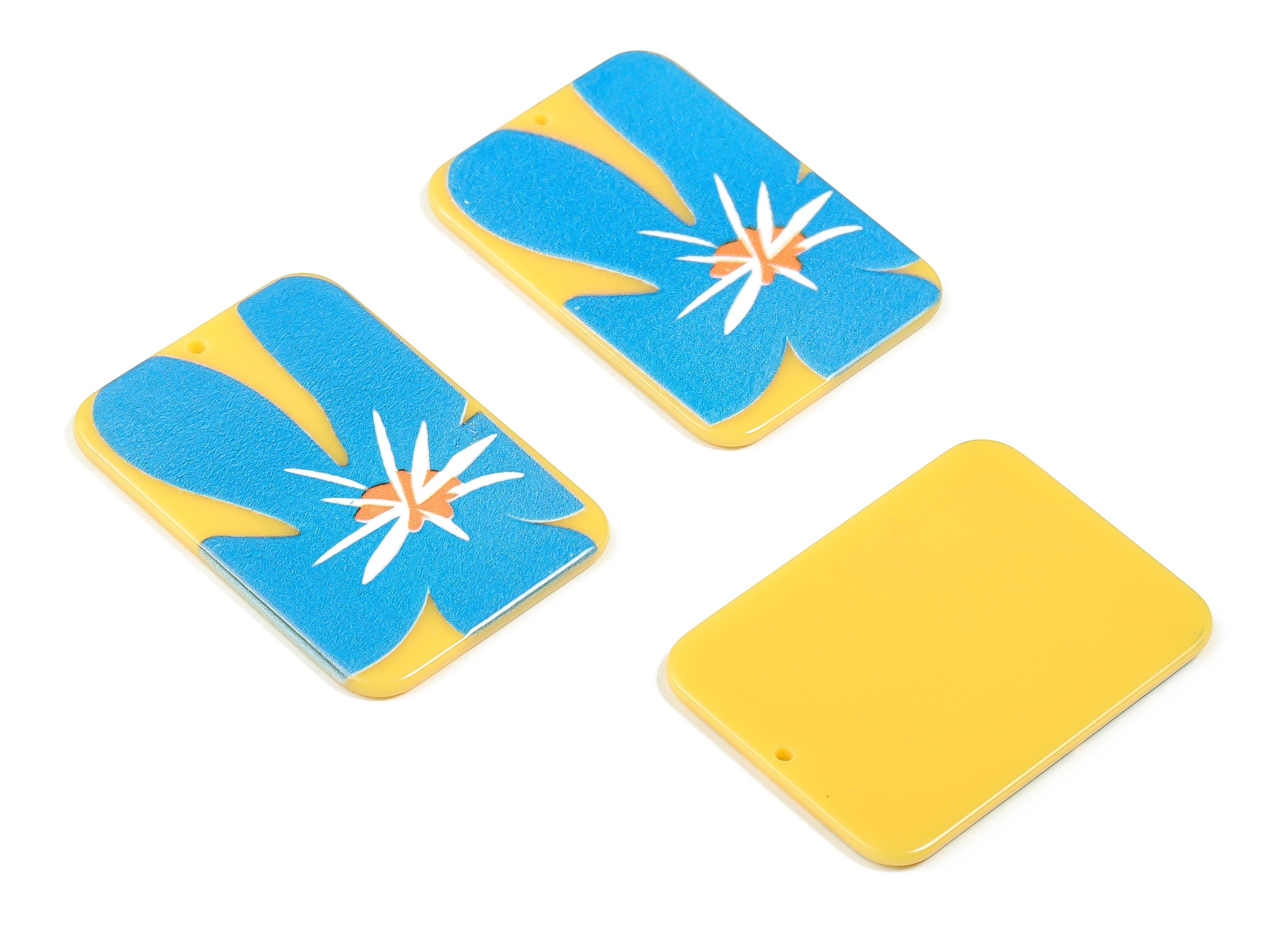 Rectangle Acrylic Charm - Blue Flower Pendant Charm – Rectangle Earring Charm - DIY Jewelry Making Supplies - 41.92x29.97x2.21mm - AC2321 - DOMEDBAZAAR