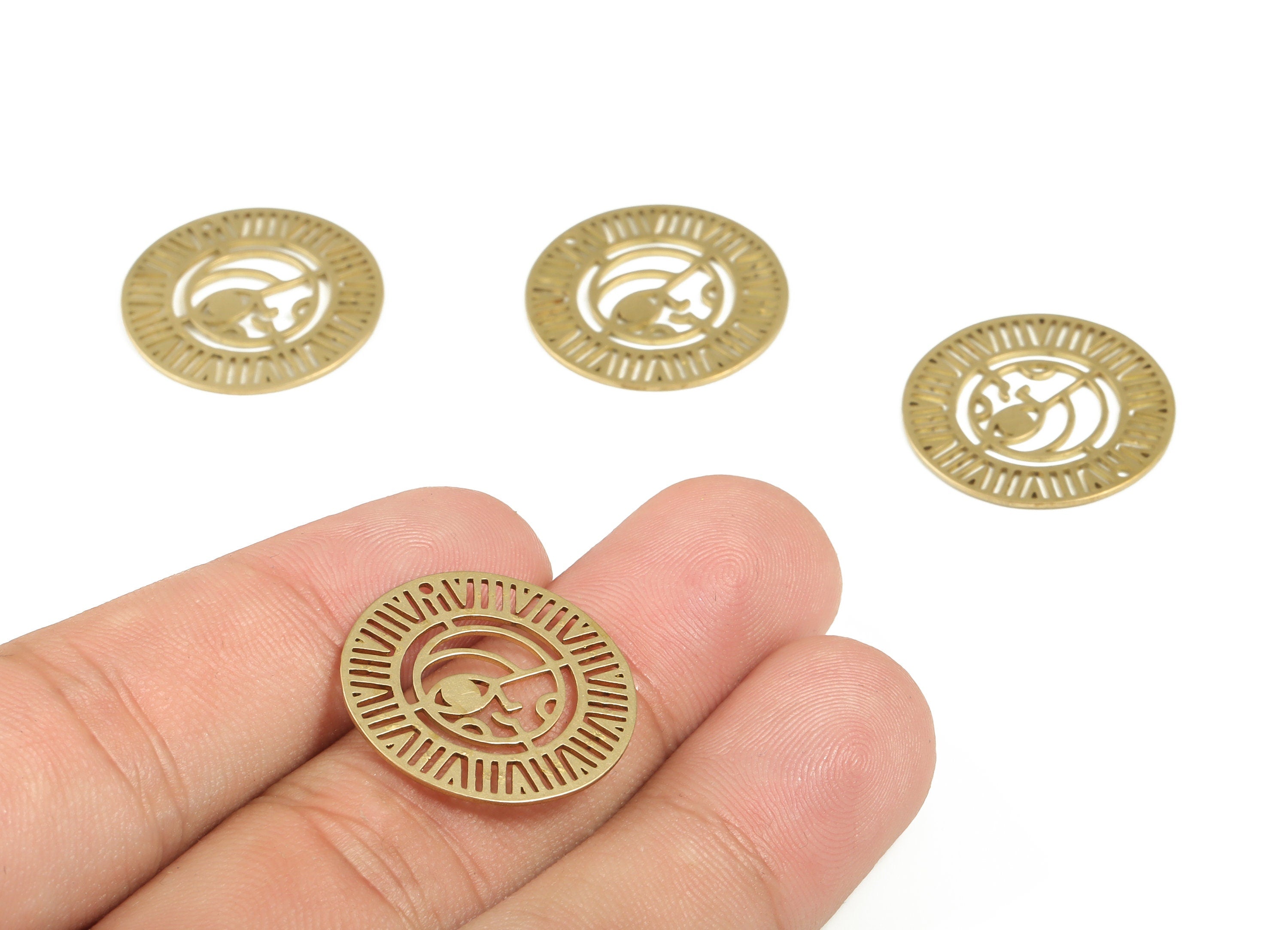 Brass Circle Earring Charm – Raw Brass Round Pendant Charm – Filigree Ring Charm – DIY Jewelry Making Supplies – 21.86x21.86x0.6mm - PP4201 - DOMEDBAZAAR