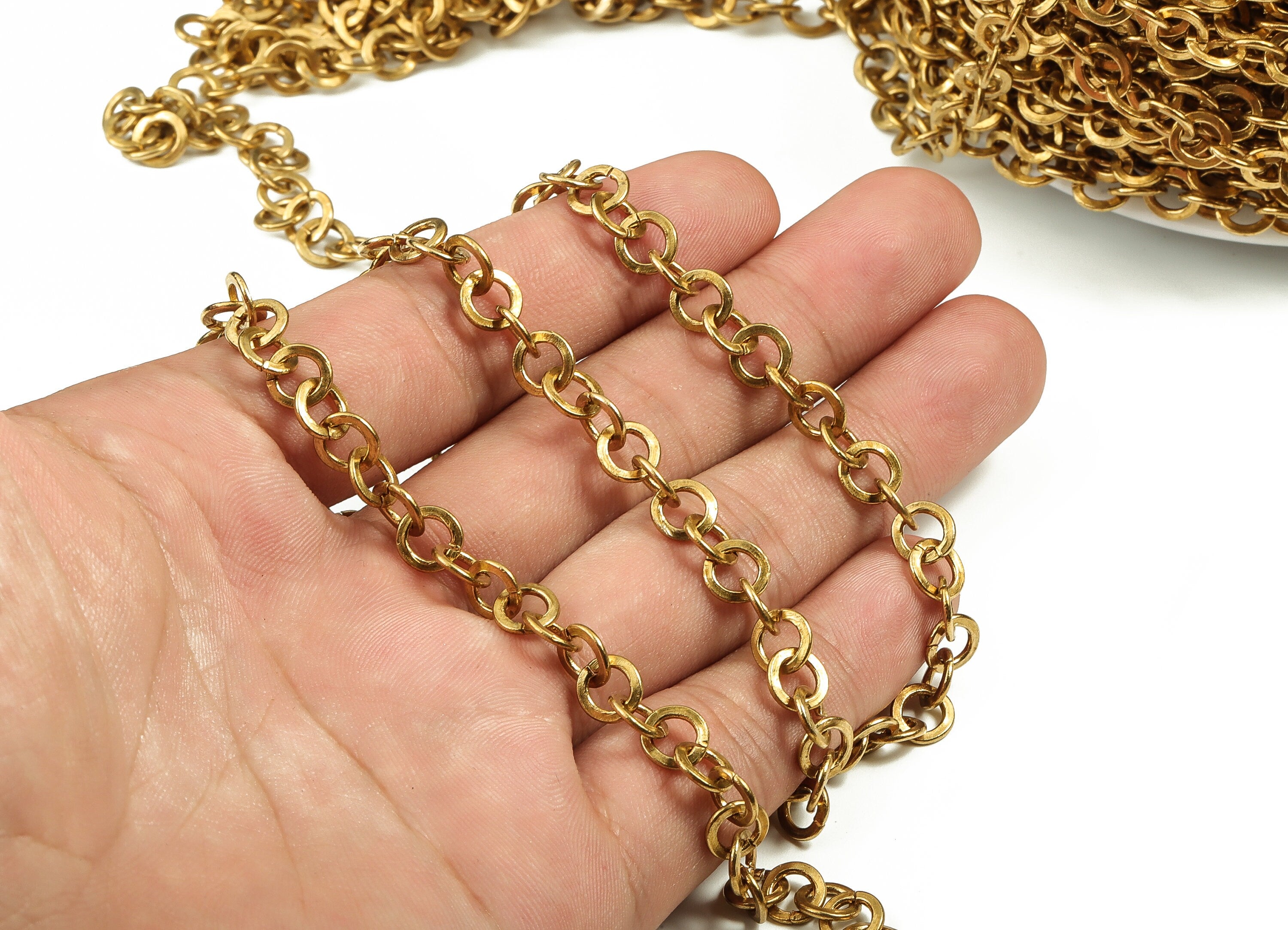 Flat Round Link Cable Chain - Raw Brass - Unsoldered - Brass Cable Chain - 0.30" x 0.28" x 0.03" - for Necklace Jewellery Making - CC1033 - DOMEDBAZAAR
