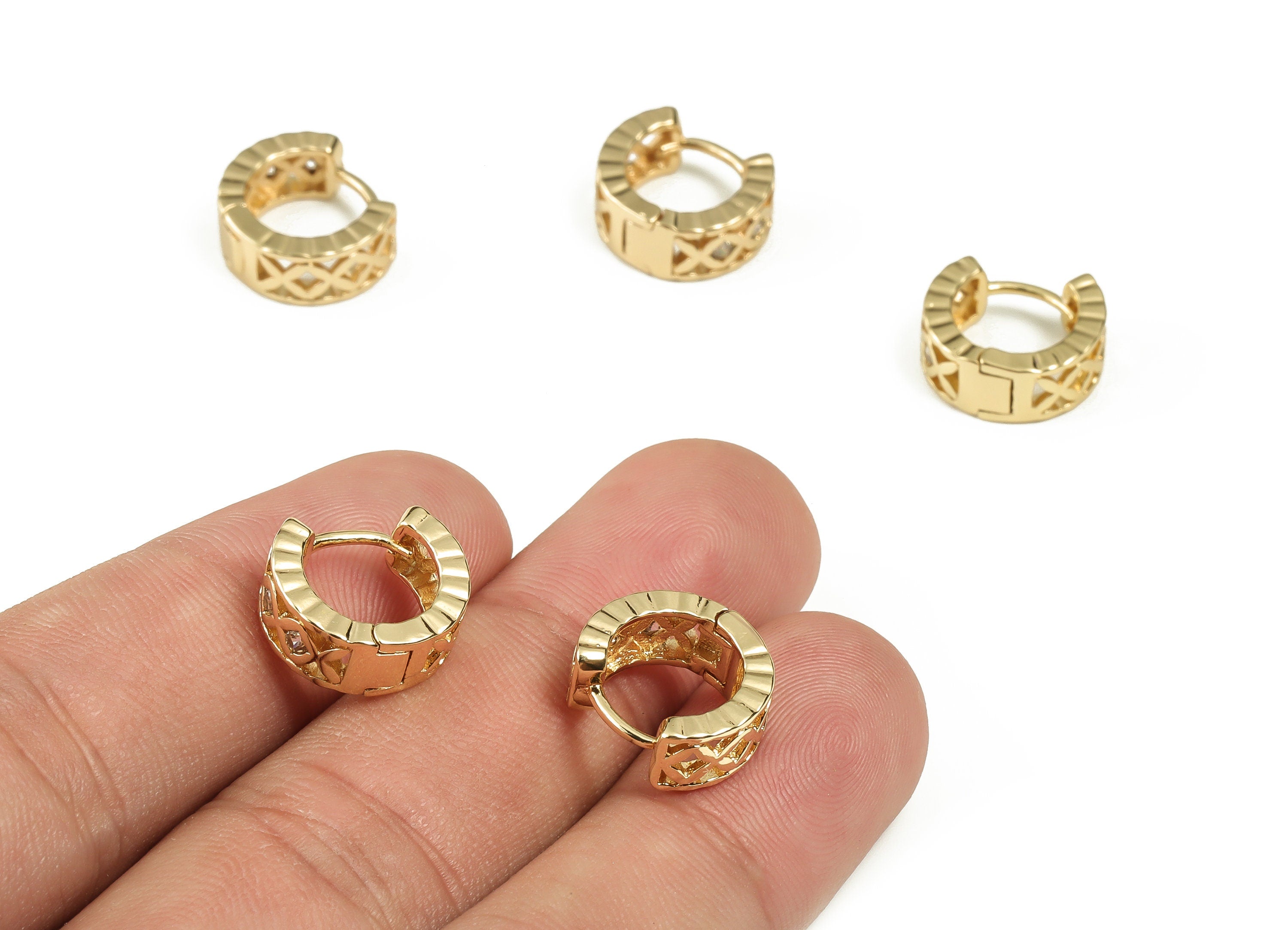 Brass Zircon Hoop Earring – Zircon Huggies Hoop Earrings – Dainty Earring – 18K Real Gold Plated Brass - 13.72×12.55×2.57mm - RGP3196 - DOMEDBAZAAR