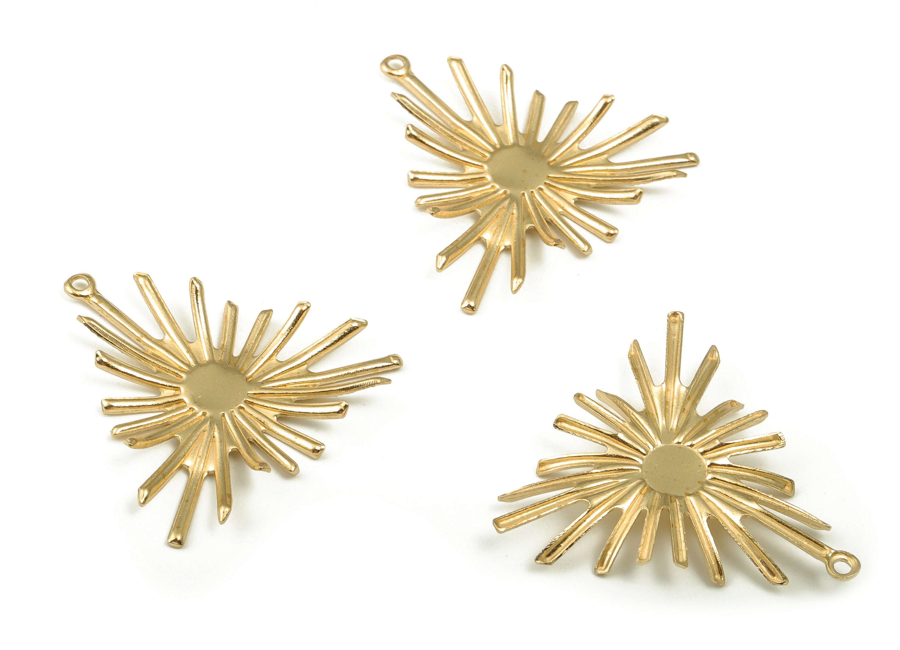 Brass Sun Earring Charms - Raw Brass Sun Pendant - Earring Findings - DIY Jewelry Making Supplies - 27.67x27.24x2.82mm - PP4599 - DOMEDBAZAAR
