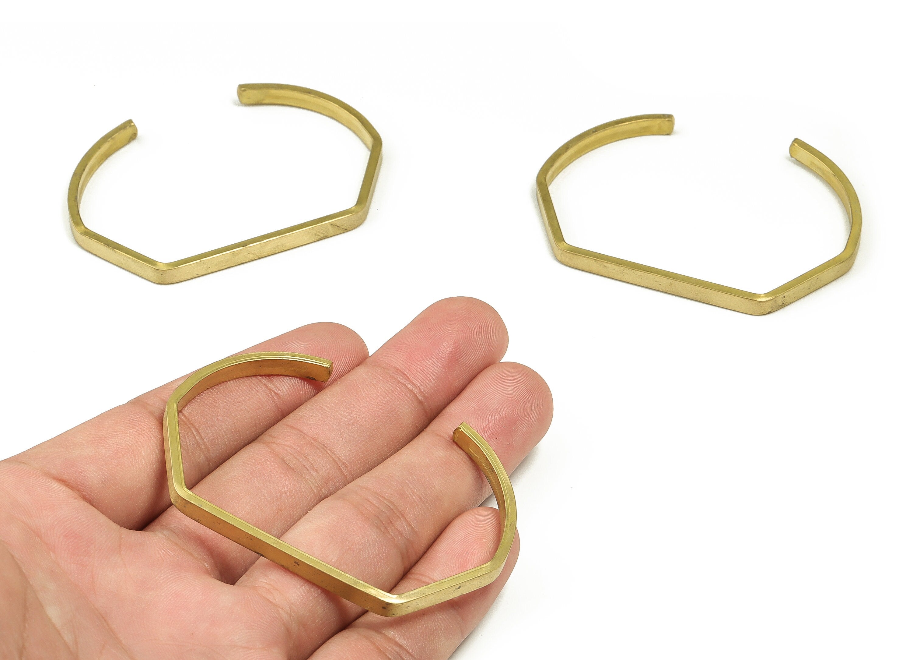 Adjustable Bangle Bracelet - Raw Brass Hexagon Engraving - Expandable Wire Bangle for Charms - Jewelry Supplies - 63.67x43.8x1.97mm - BRC11 - DOMEDBAZAAR