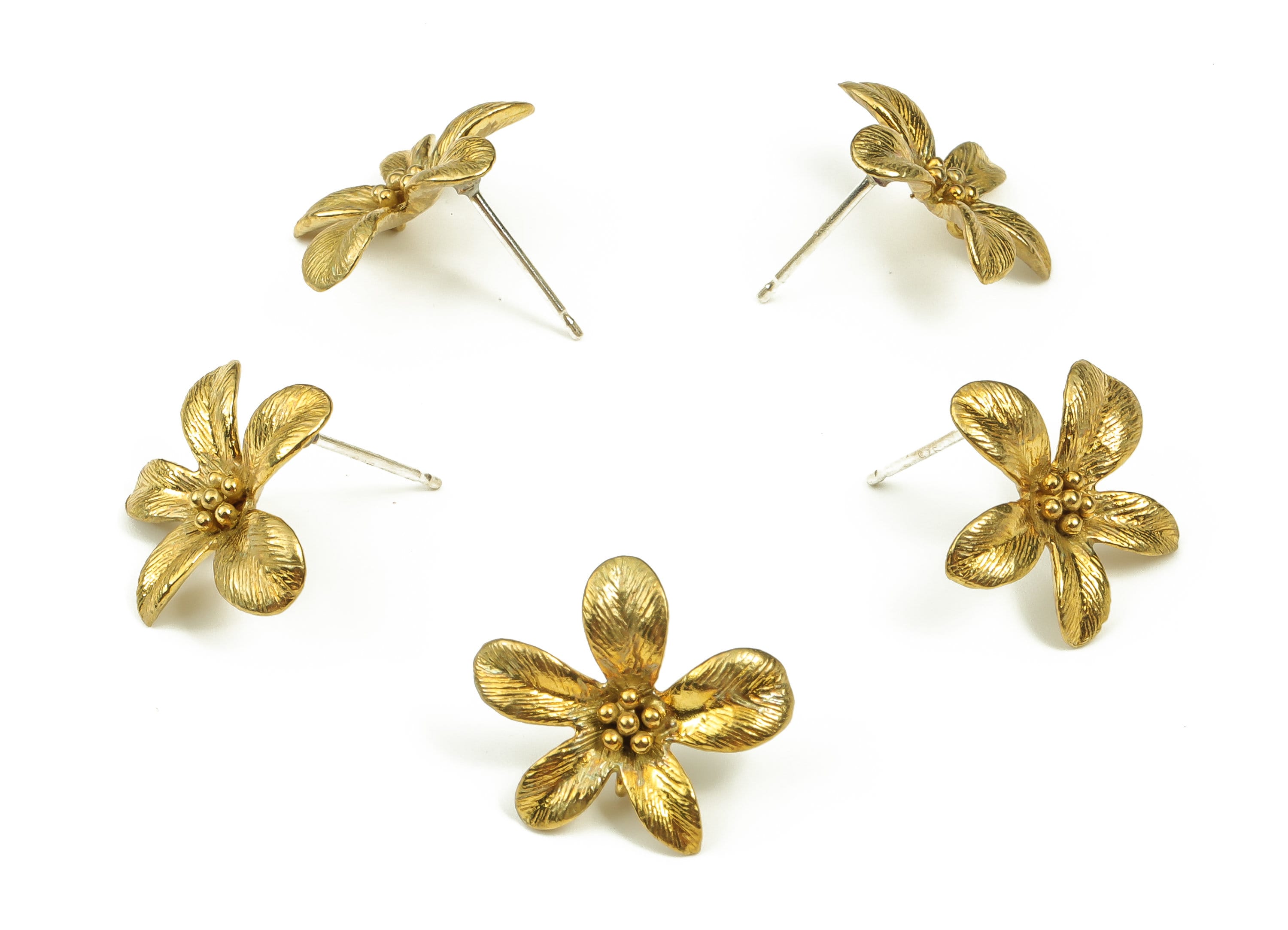 Brass Flower Earring Stud - Raw Brass Flower Earring Post - Brass Flower Stud - Jewelry Making Supplies - 15.33x17.5x1.15mm - PP4427 - DOMEDBAZAAR