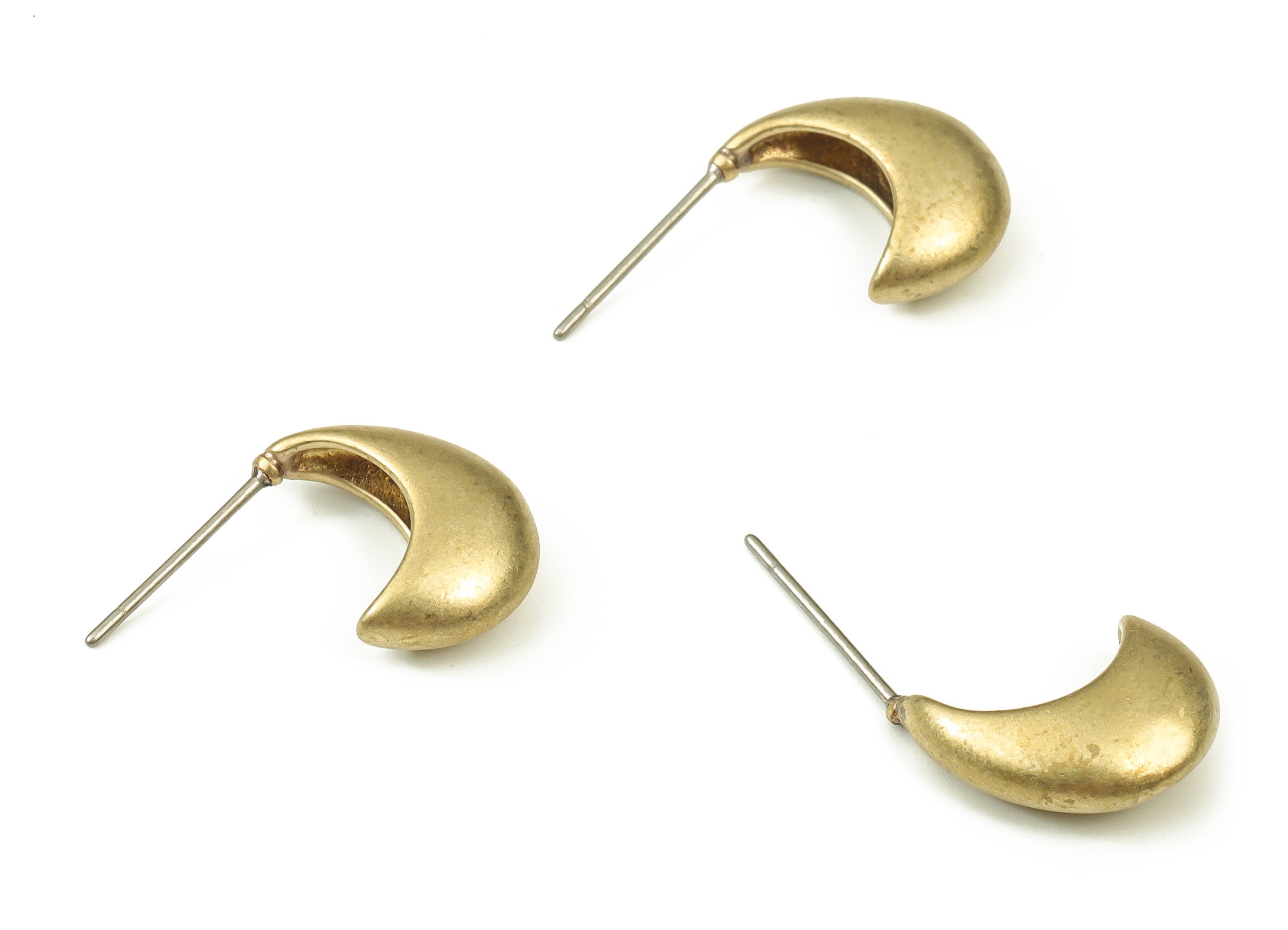 Brass Crescent Earring Stud - Raw Brass Moon Earring Post - Brass Stud - Earring Post - Jewelry Making Supplies - 11.8x11.55x5mm - PP4424 - DOMEDBAZAAR