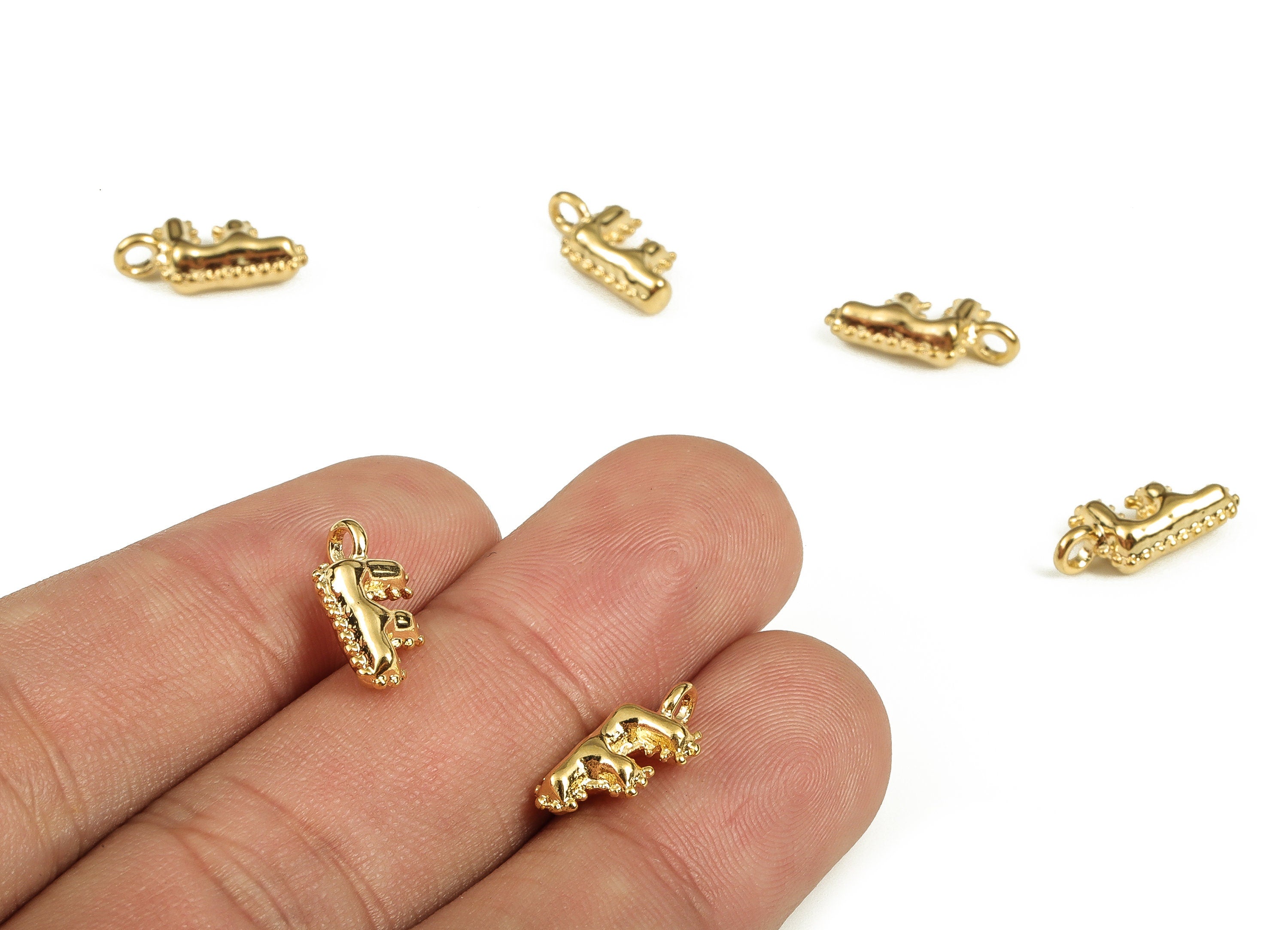Brass The letter F Earring Charms - Gold The letter F Pendant - 18K Real Gold Plated Brass - Jewelry Supplies - 14.5x7.4x4.13mm - RGP3737F - DOMEDBAZAAR