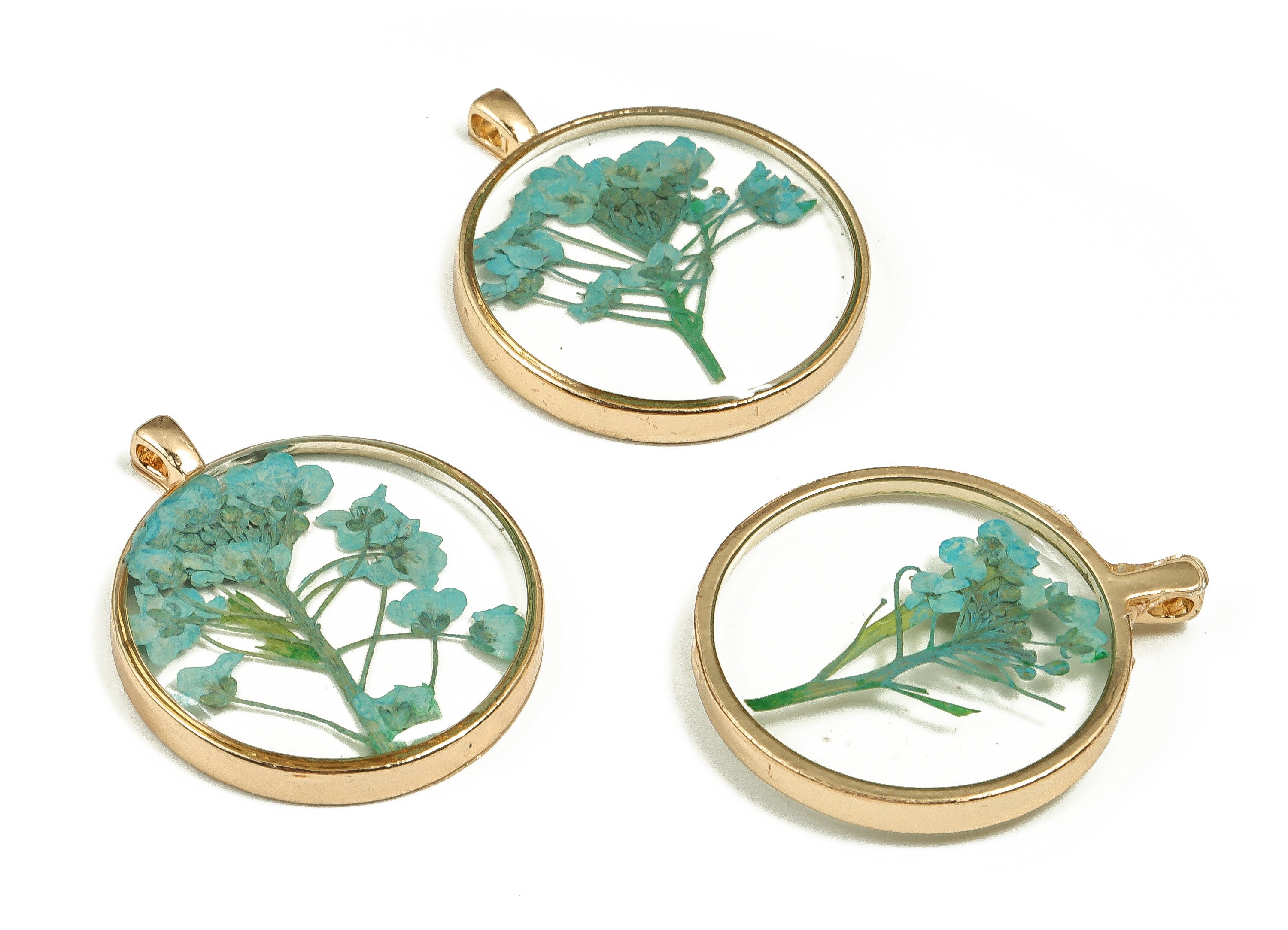 Epoxy Resin Round Real Flower Earring Charms - Epoxy Resin Sweet Alyssum Pendant - Gold Tone Plated Alloy - 34.99x29.01x4.76mm - ZZ1916 - DOMEDBAZAAR