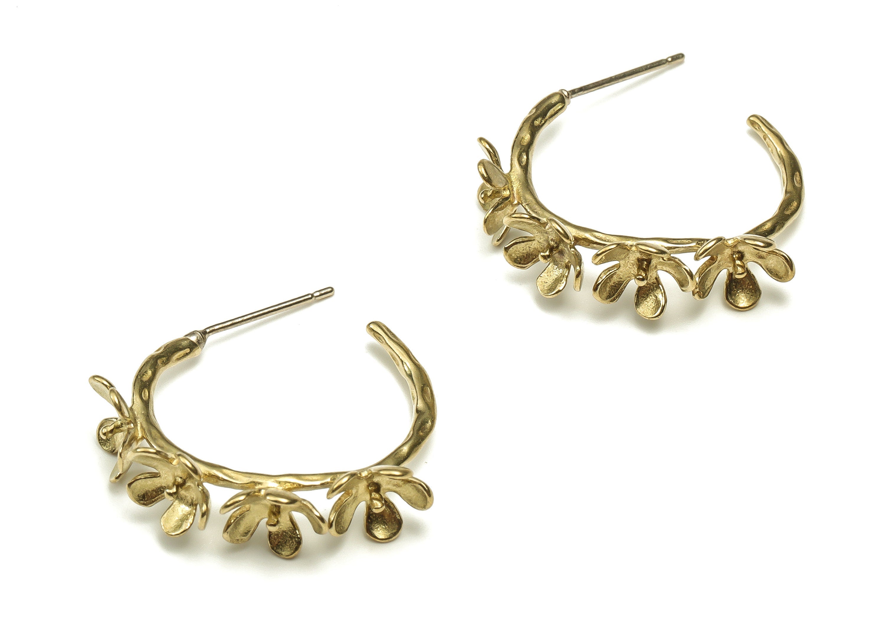 Raw Brass Flowers Earring Post - Brass Flowers Earring Stud - Earring Post - Brass Stud - Jewelry Supplies - 25.46x22.81x7.43mm - PP4456 - DOMEDBAZAAR