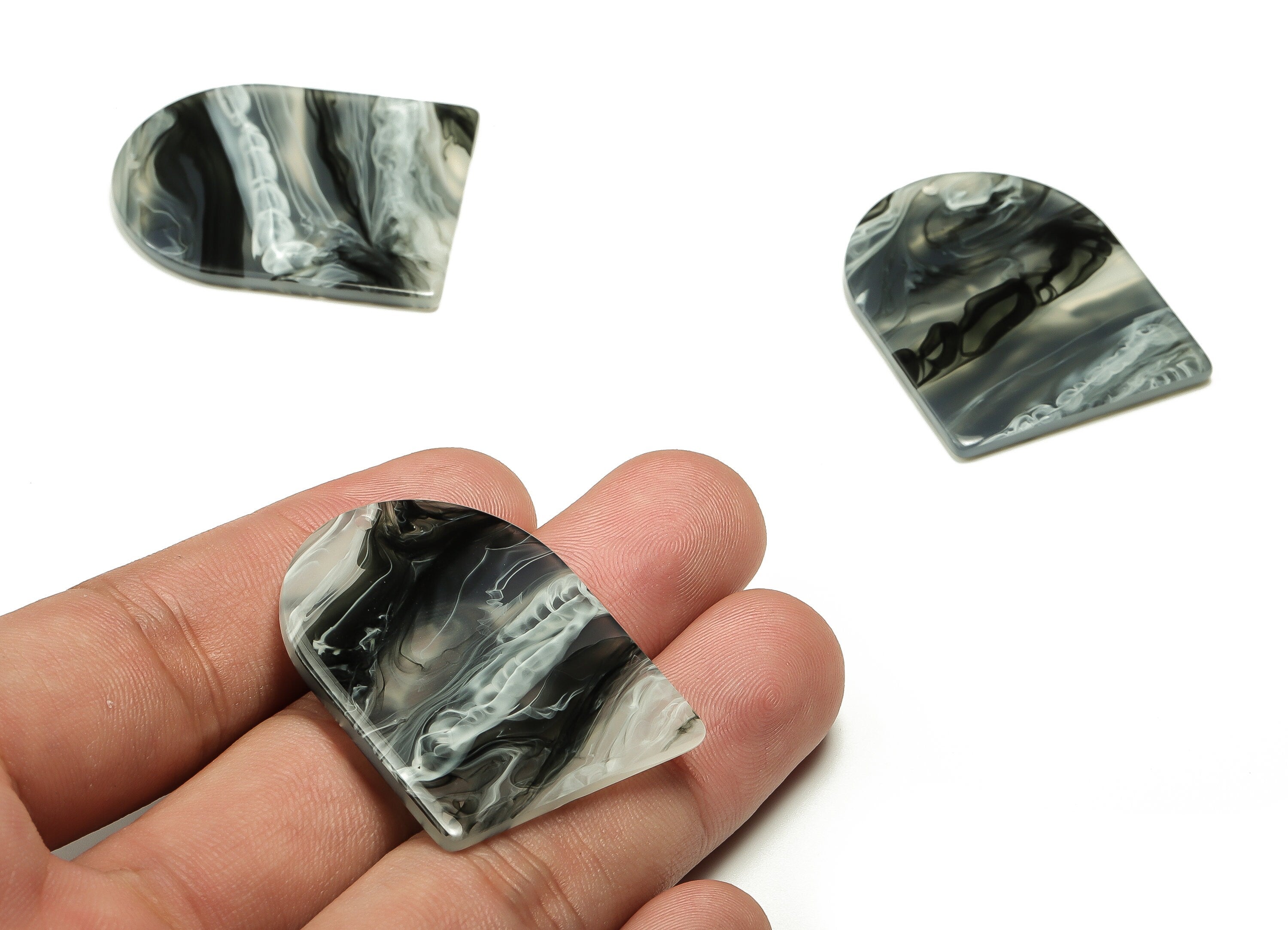 Acrylic D Earring Charms - Acrylic D Shape Pendant - Jewelry Supplies - Earring Finding - Color Code: A626 -36.45x29.55x2.4mm - AC1514-A626 - DOMEDBAZAAR