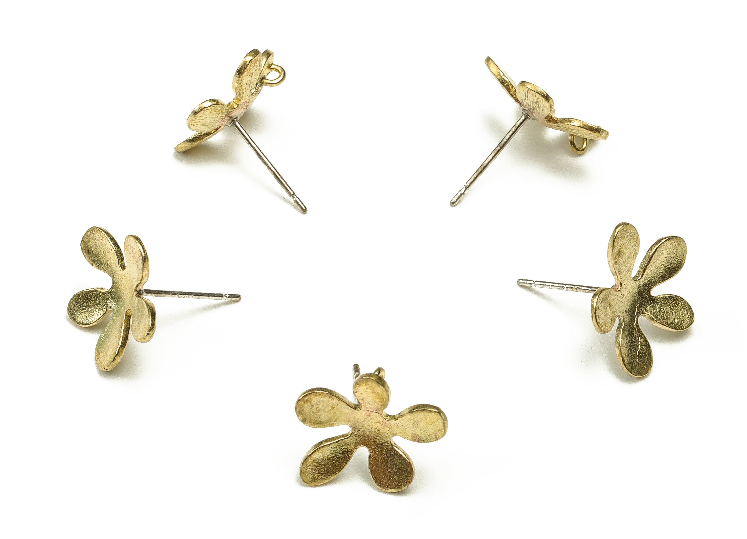 Brass Flower Earring Stud - Raw Brass Flower Earring Post - Stainless Steel Stud - Jewelry Making Supplies - 15.37x13.11x1.61mm - PP4671 - DOMEDBAZAAR