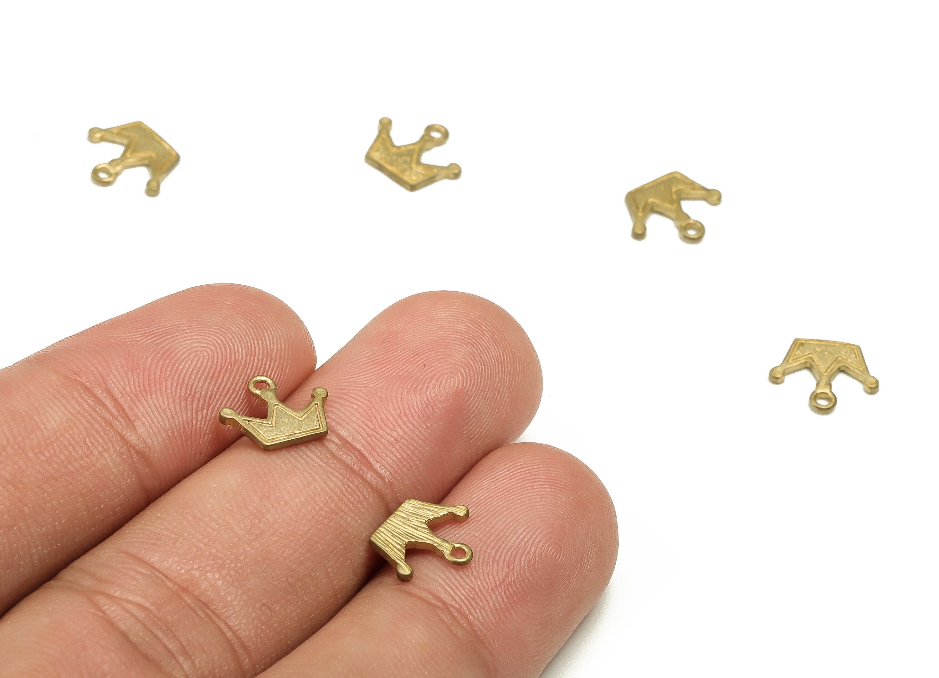 Brass Crown Earring Charms - Raw Brass Crown Pendant - Earring Finding - DIY Jewelry Making Supplies - 8.52x10.25x1.08mm - PP4645 - DOMEDBAZAAR