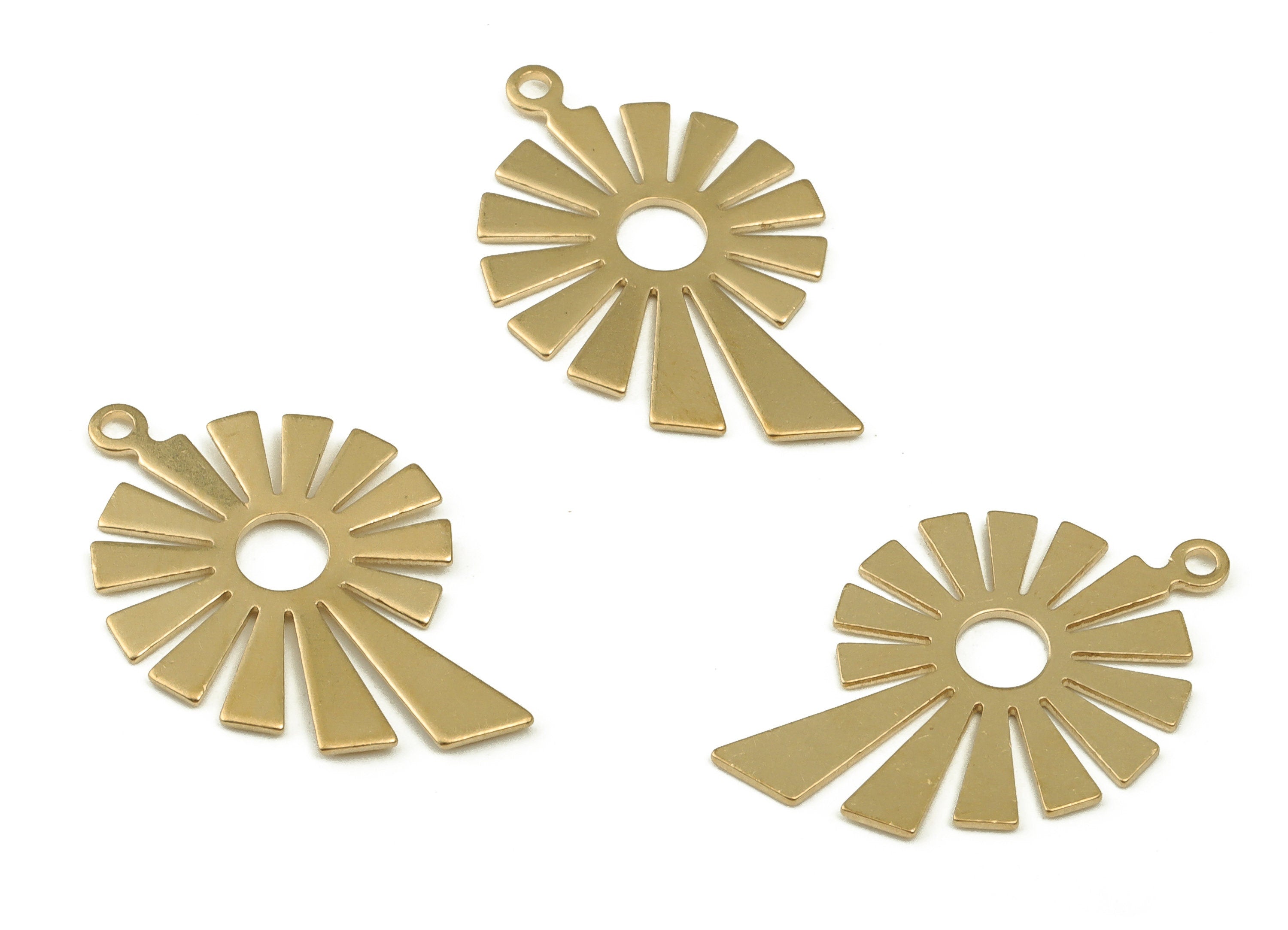 Brass Sun Earring Charms - Raw Brass Sun Pendant - Earring Findings - DIY Jewelry Making Supplies - 24.81x15.79x0.7mm - PP4609 - DOMEDBAZAAR