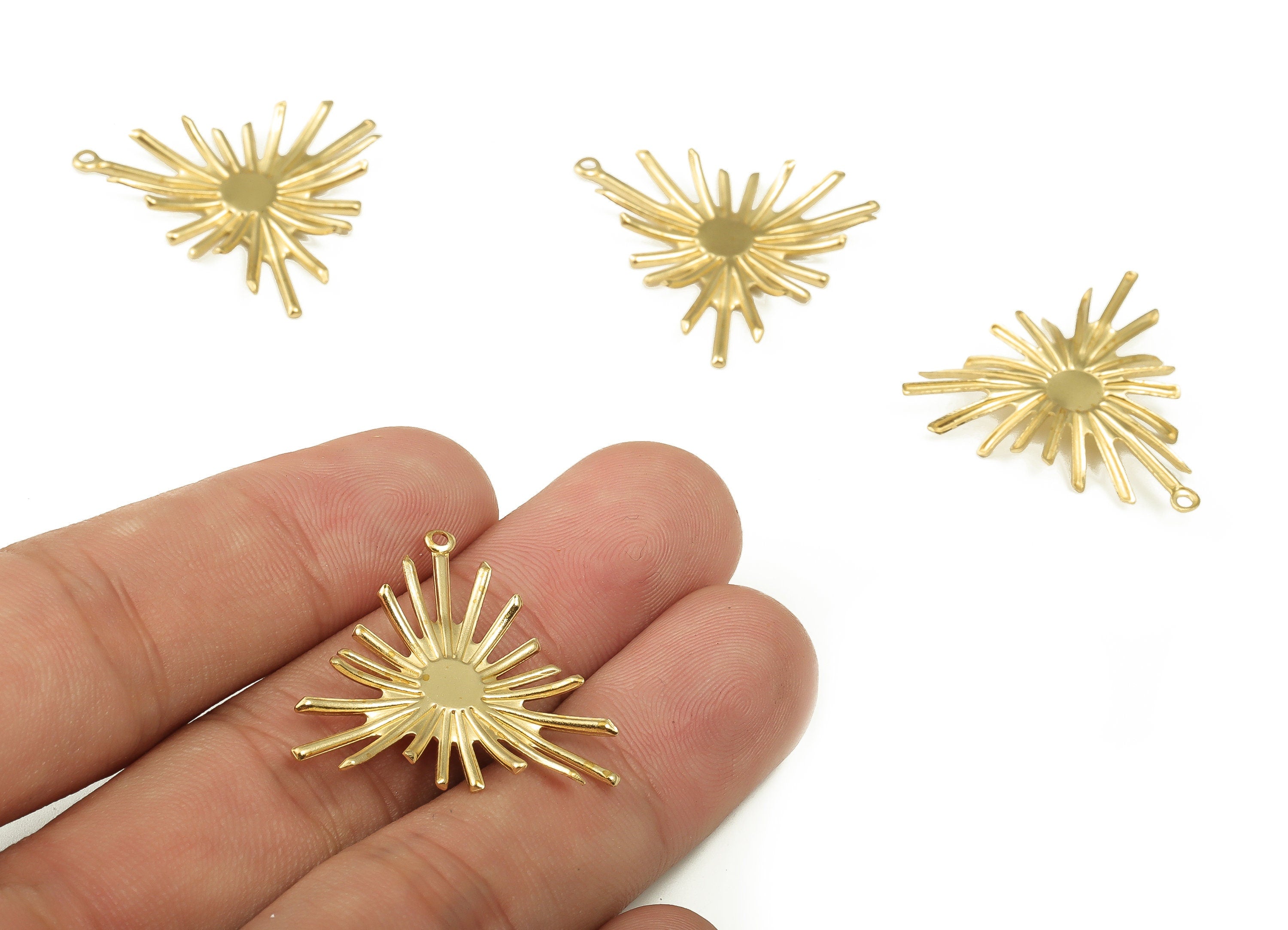 Brass Sun Earring Charms - Raw Brass Sun Pendant - Earring Findings - DIY Jewelry Making Supplies - 27.67x27.24x2.82mm - PP4599 - DOMEDBAZAAR