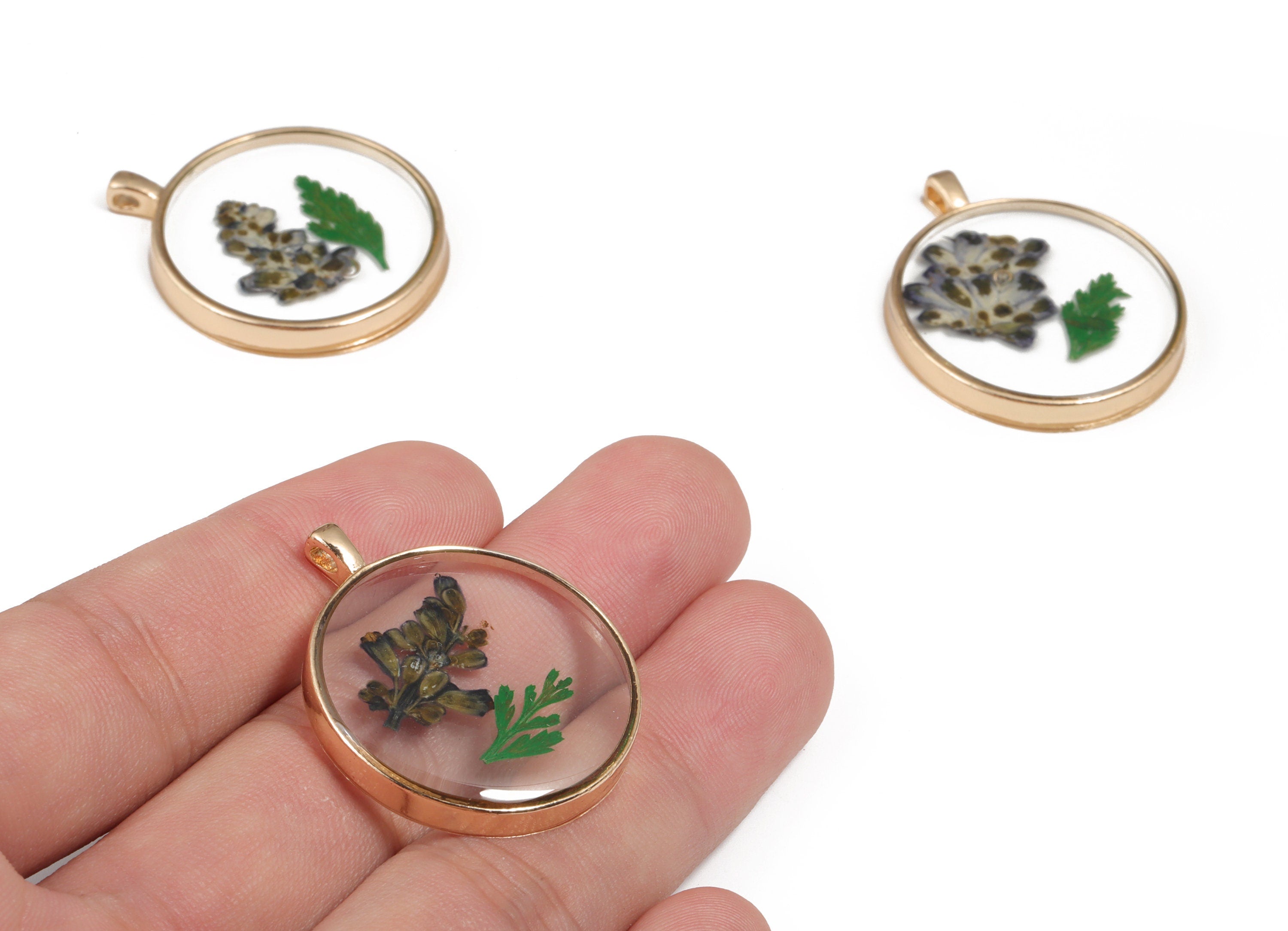 Epoxy Resin Round Real Flower Earring Charms - Epoxy Resin Sage&Lack Pout Leaf Pendant - Gold Tone Plated Alloy - 35.12x29.02x4.4mm - ZZ1909 - DOMEDBAZAAR
