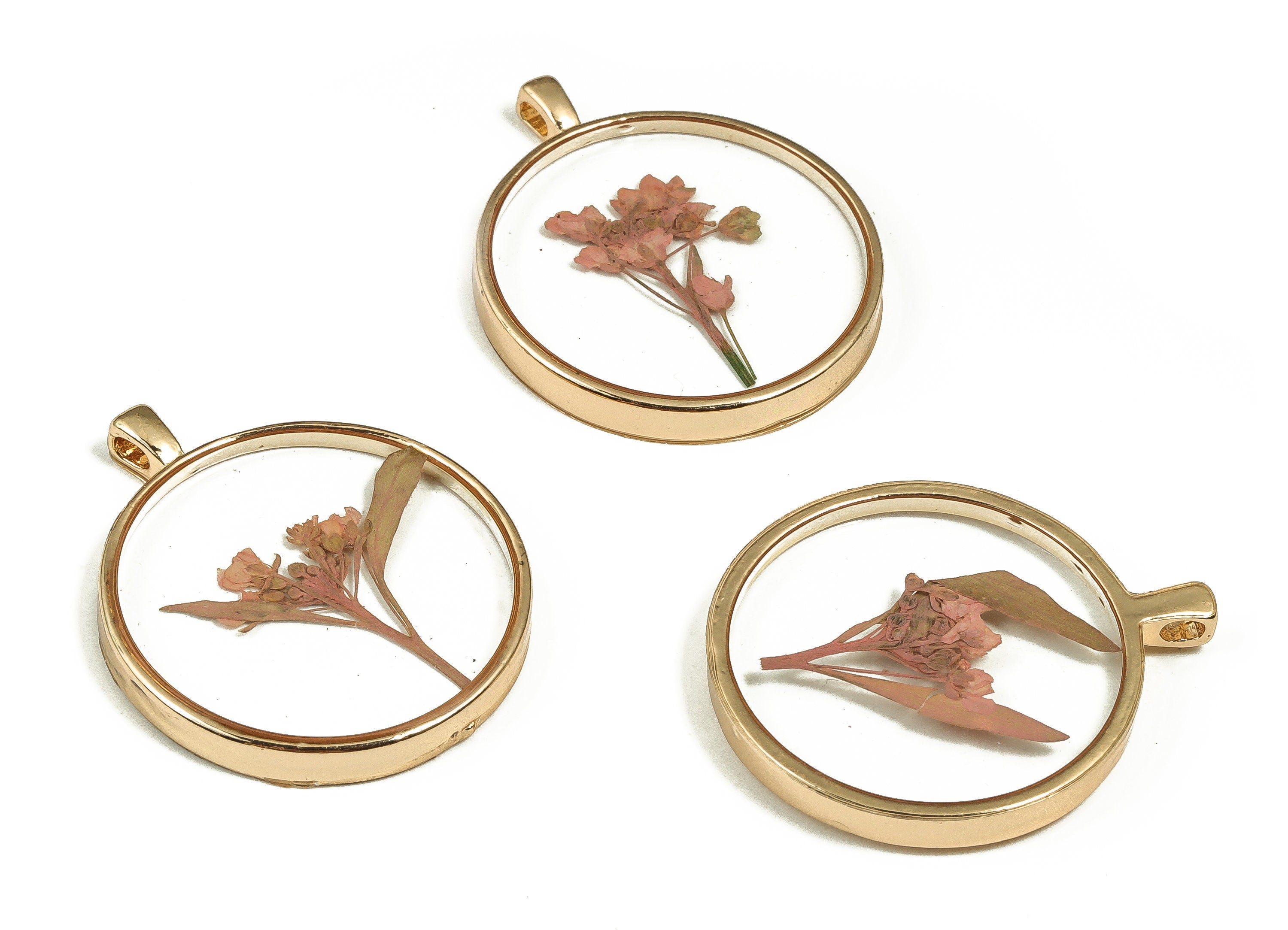 Epoxy Resin Round Real Flower Earring Charms - Epoxy Resin Sweet Alyssum Pendant - Gold Tone Plated Alloy - 34.83x29.03x3.64mm - ZZ1895 - DOMEDBAZAAR