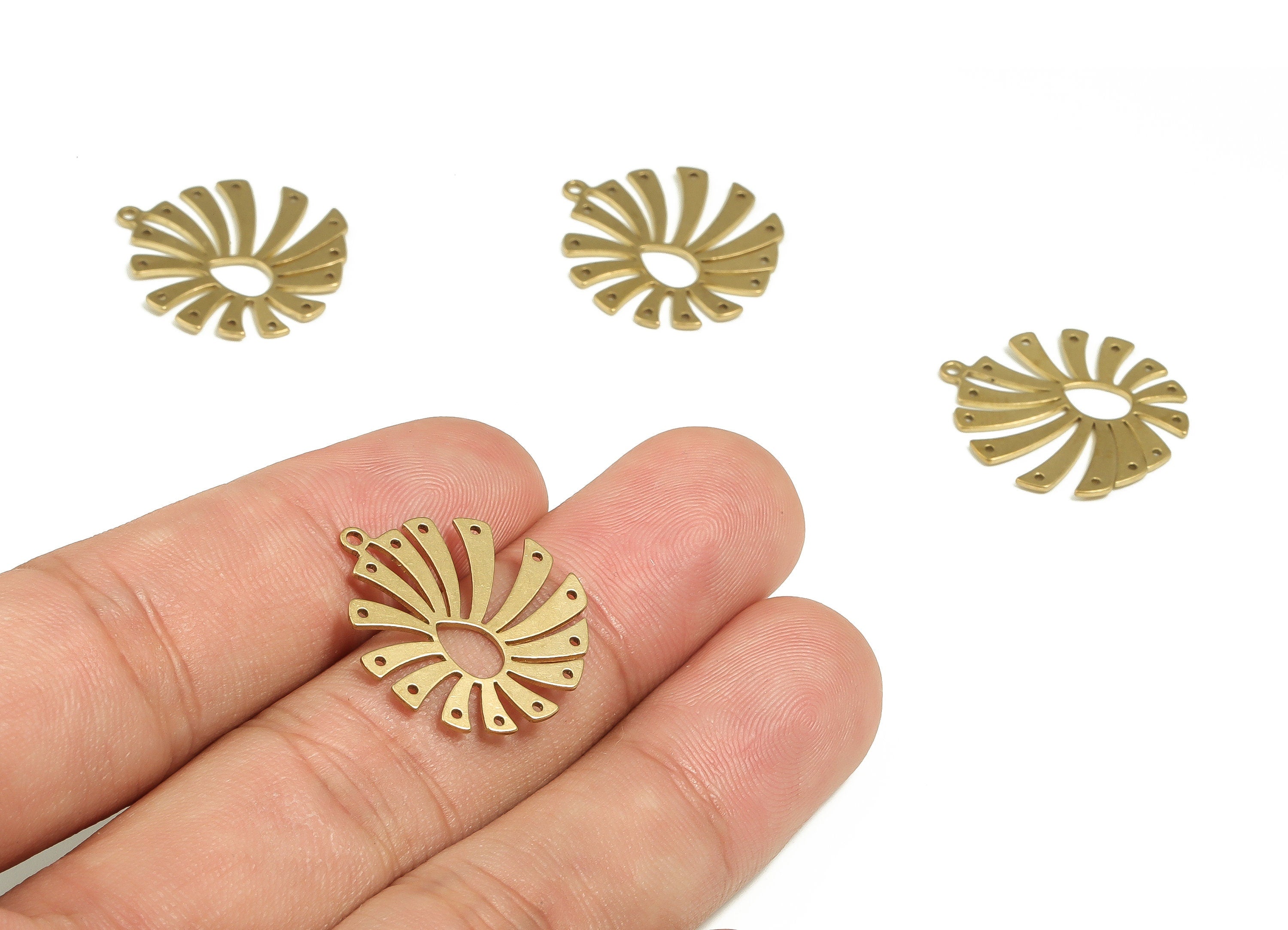 Brass Sun Earring Charms - Raw Brass Sun Pendant - Earring Findings - DIY Jewelry Making Supplies - 22.38x20.23x0.76mm - PP4703 - DOMEDBAZAAR